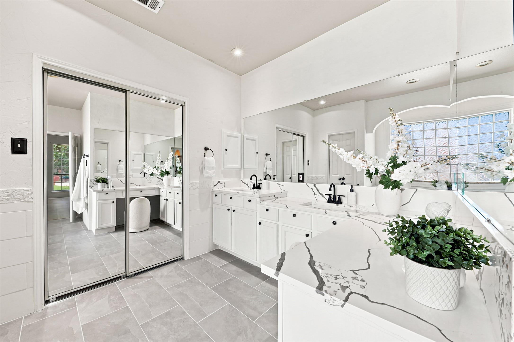 3936 Gillespie Drive