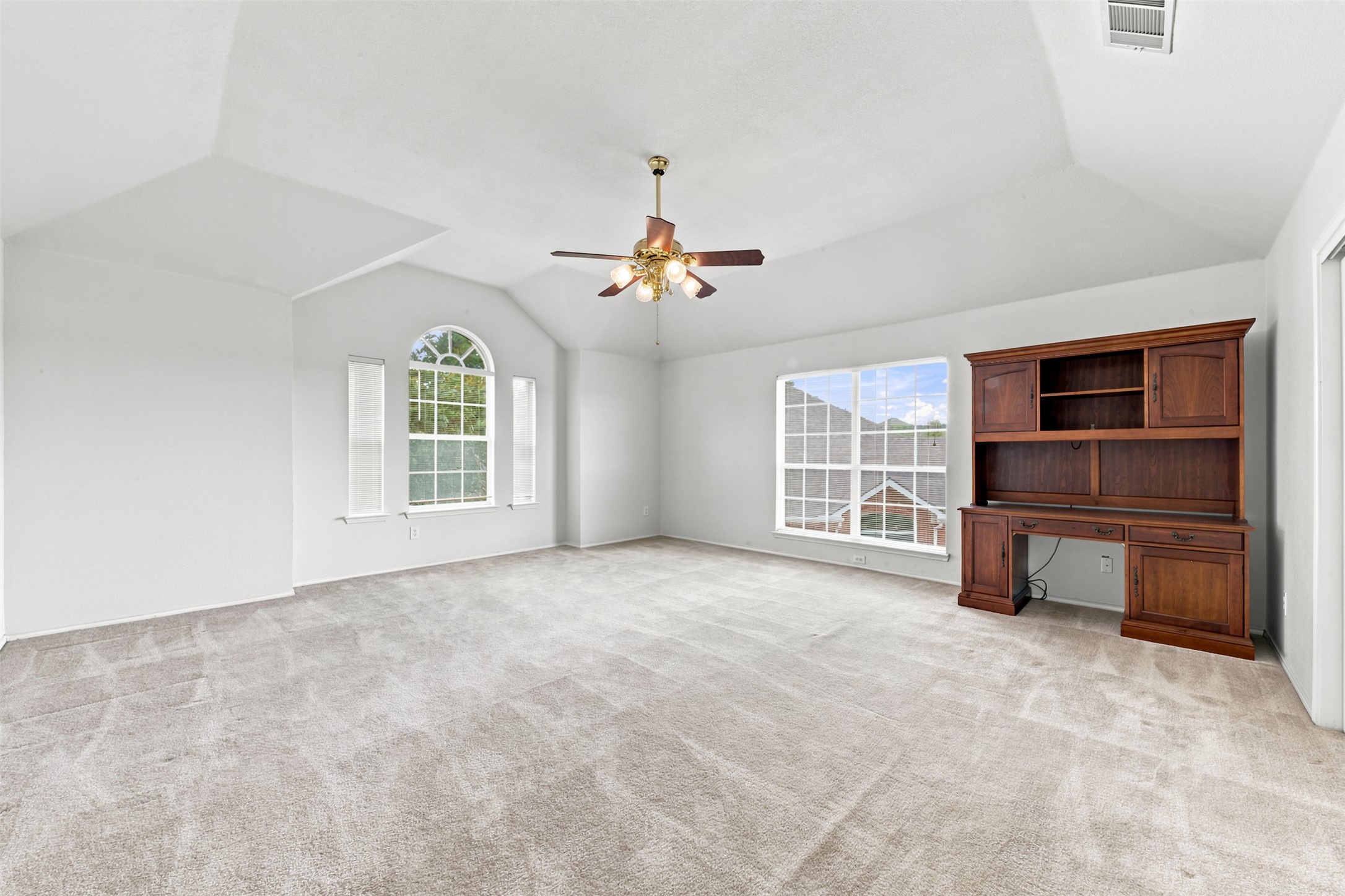 3936 Gillespie Drive