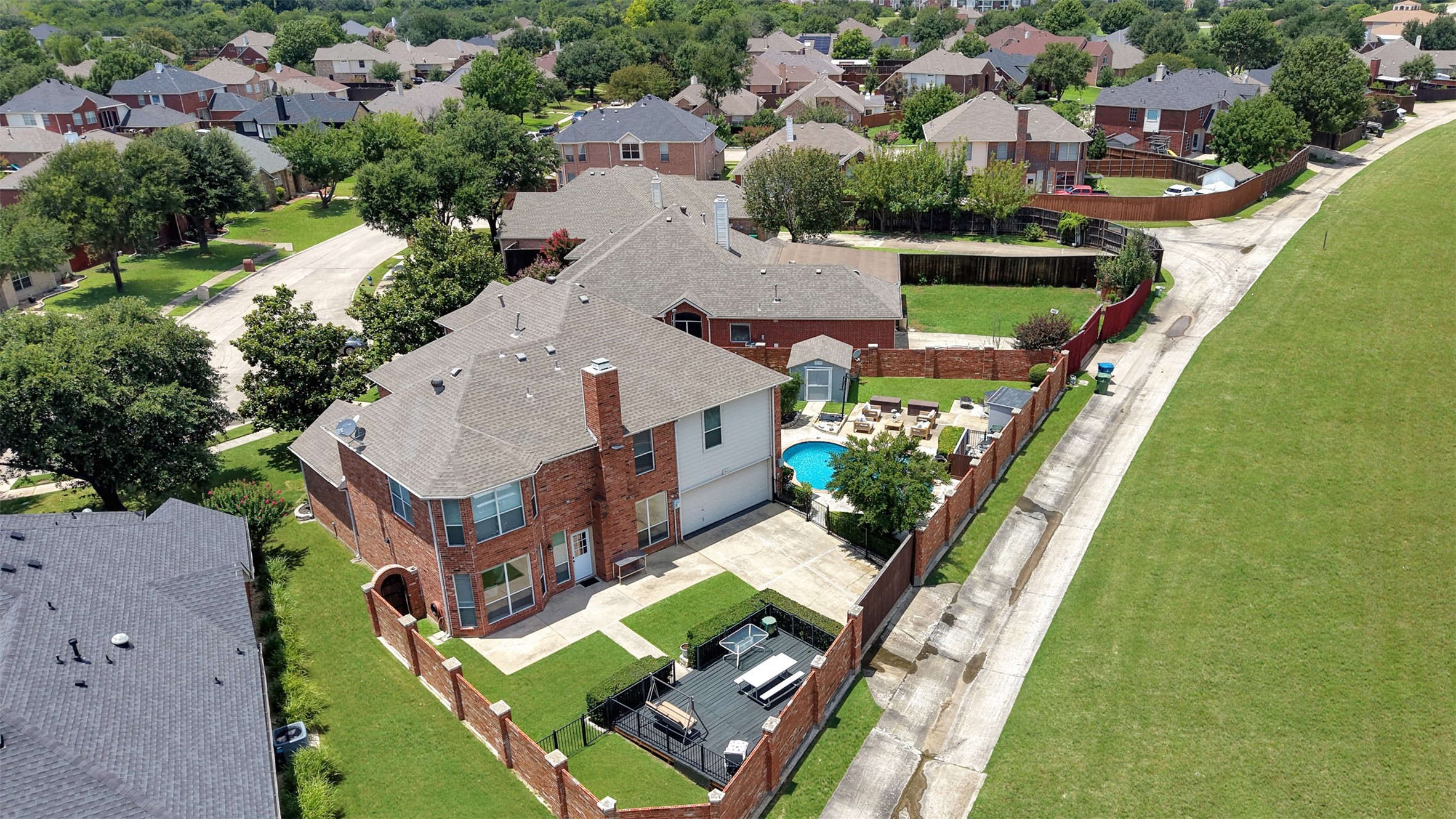3936 Gillespie Drive