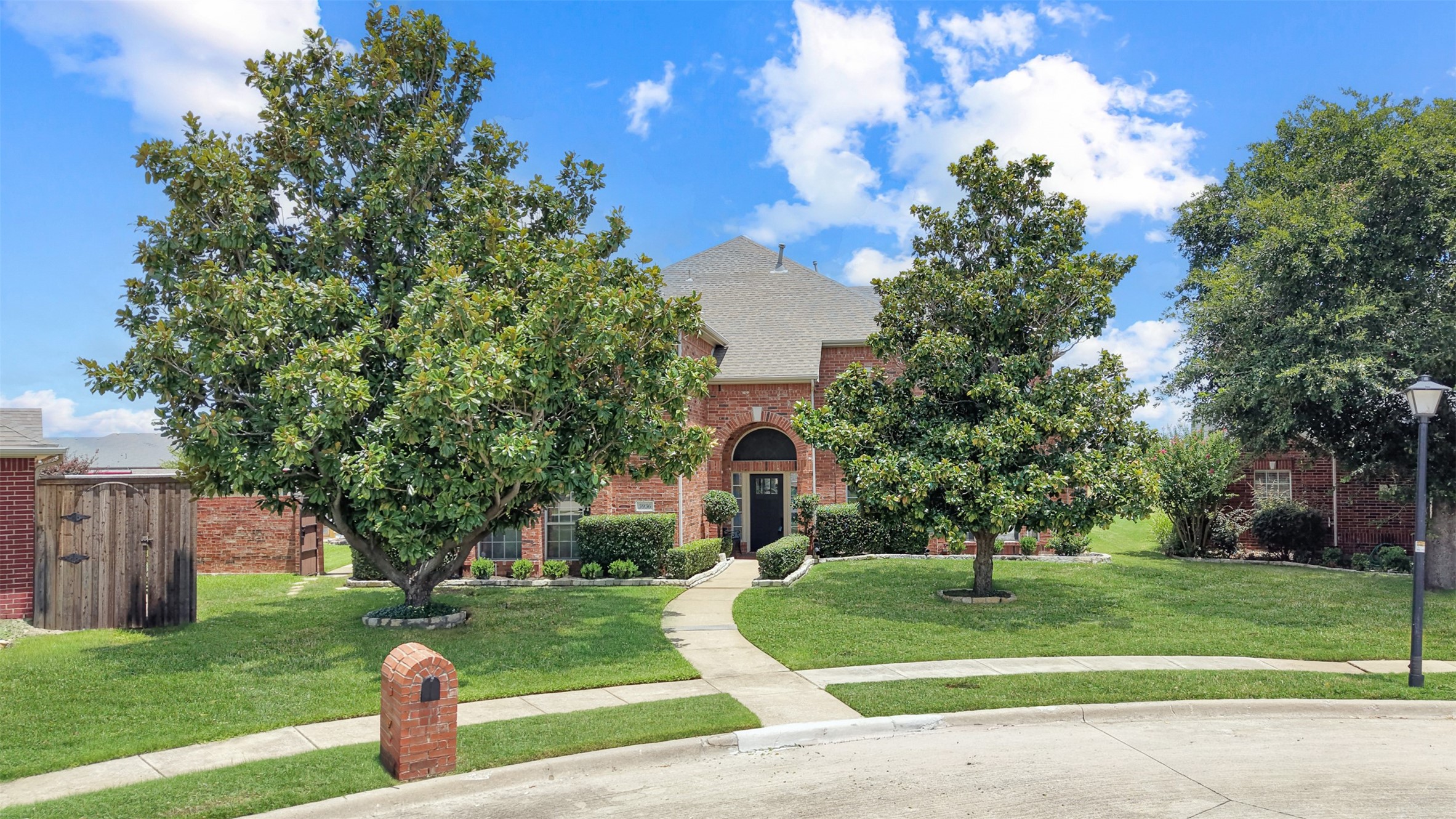 3936 Gillespie Drive