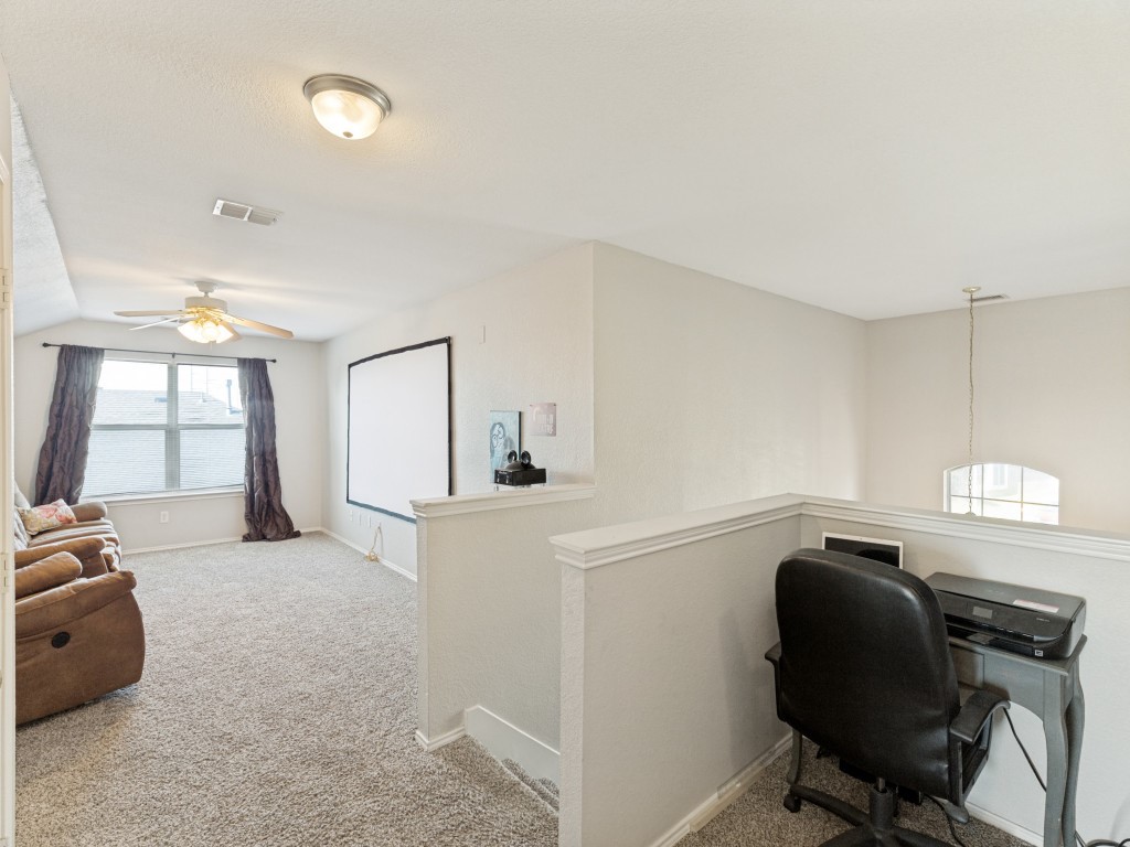 11940 Gold Creek Drive E