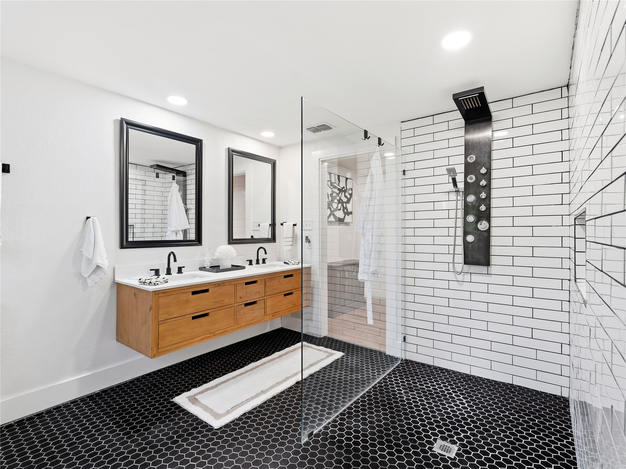 109 Oaktree Drive