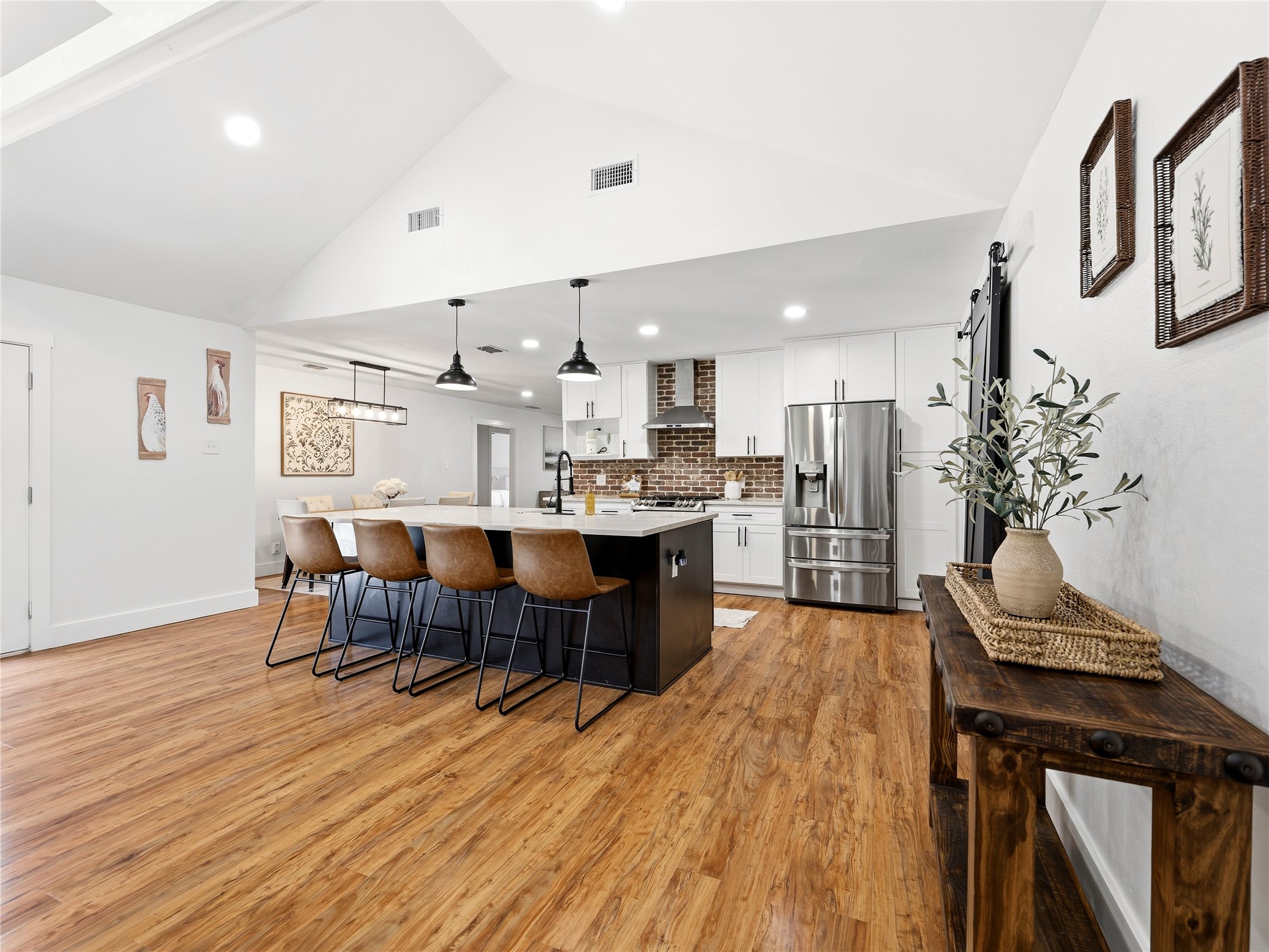 109 Oaktree Drive