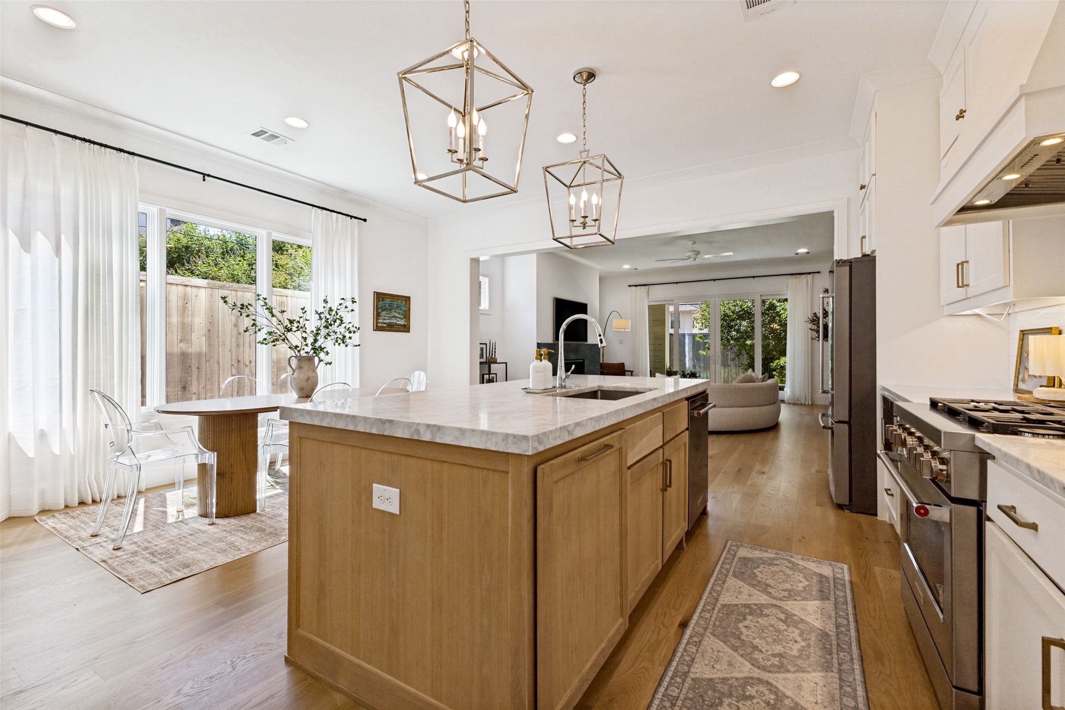 5638 Anita Street