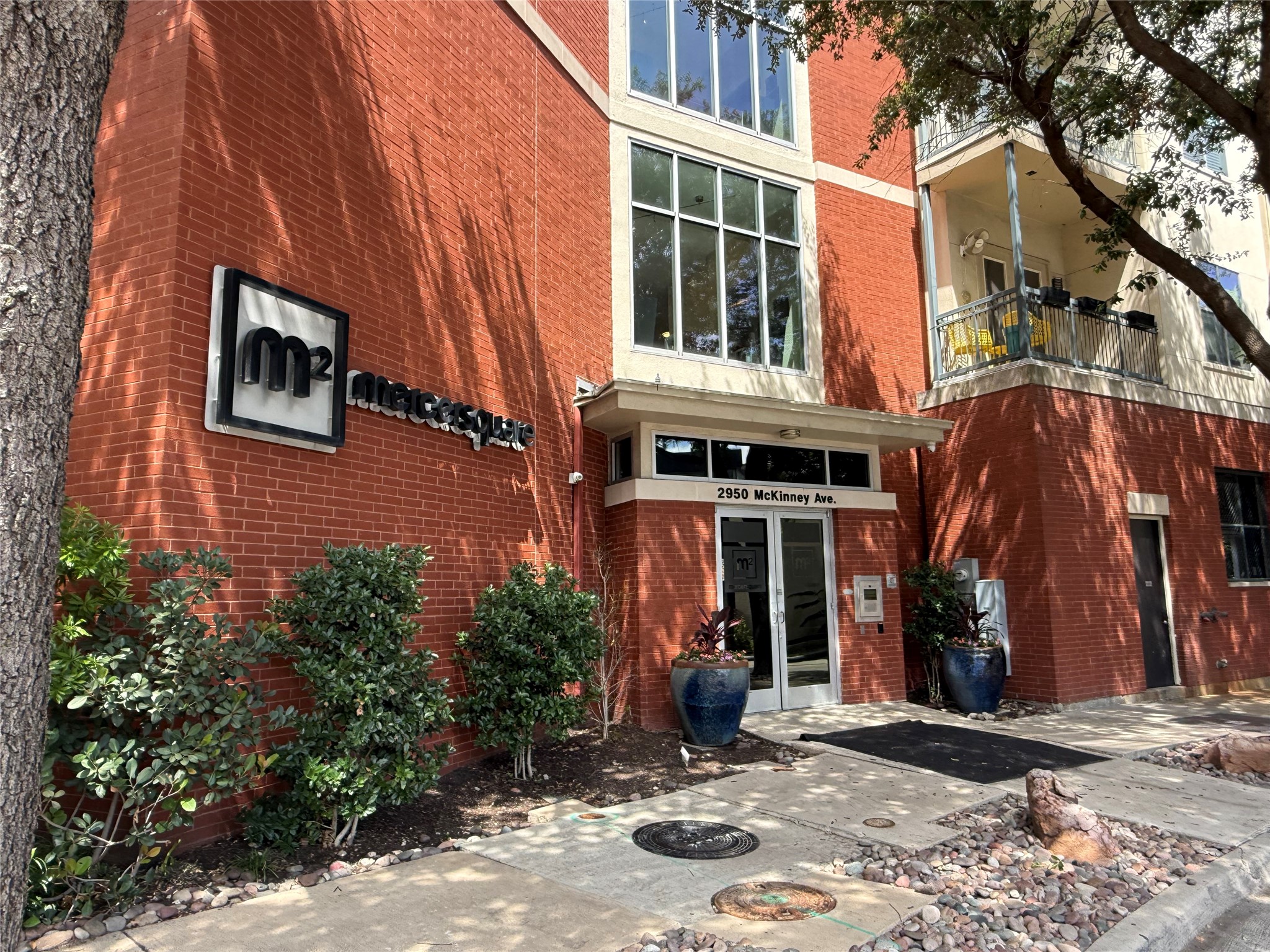 2950 Mckinney Avenue 209