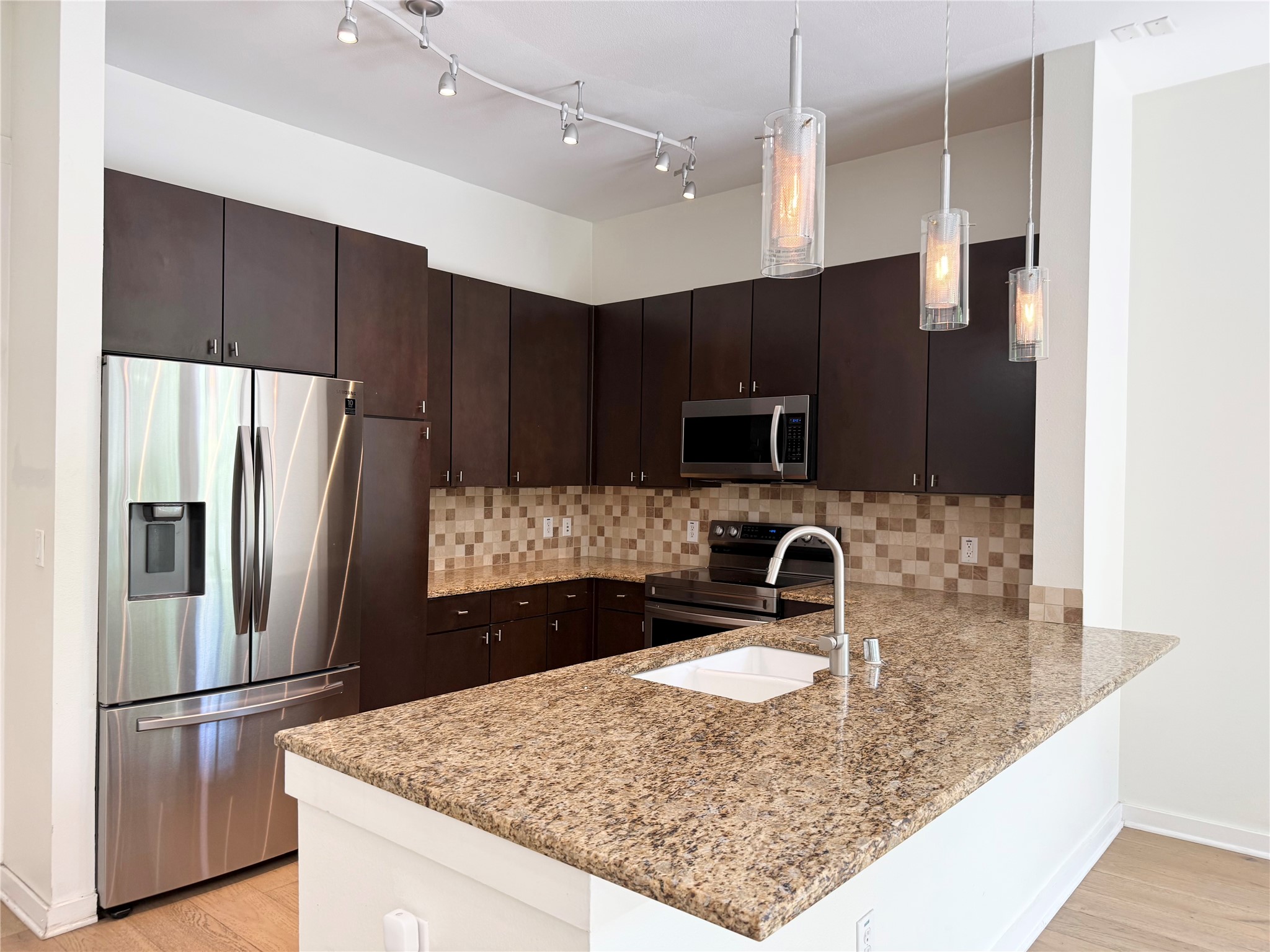 2950 Mckinney Avenue 209