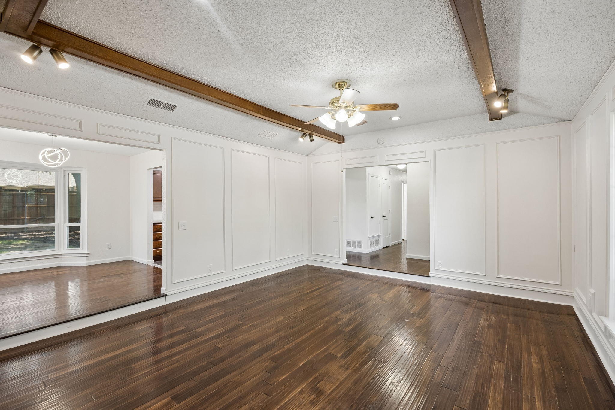 3624 Churchill Lane