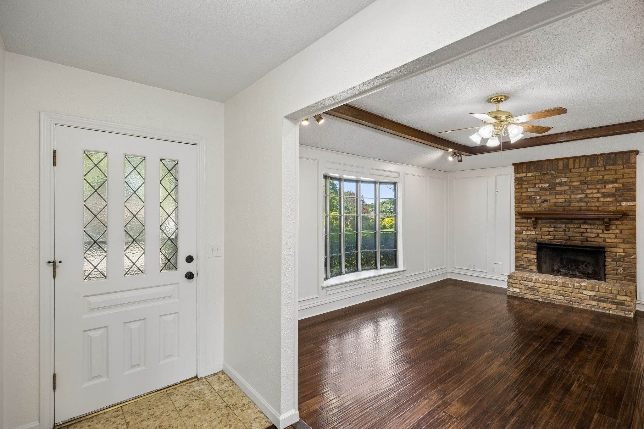 3624 Churchill Lane