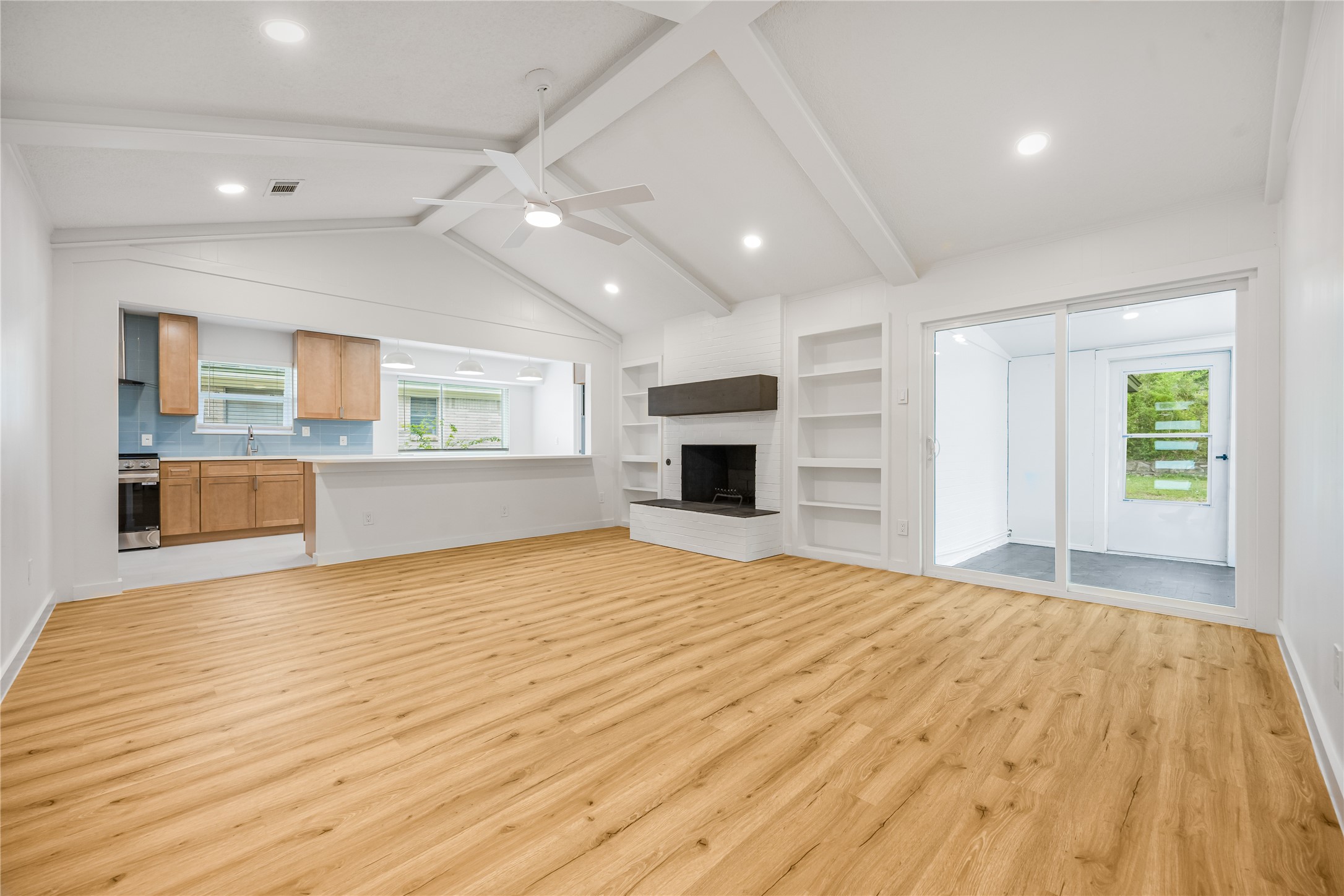 3013 Conejos Drive