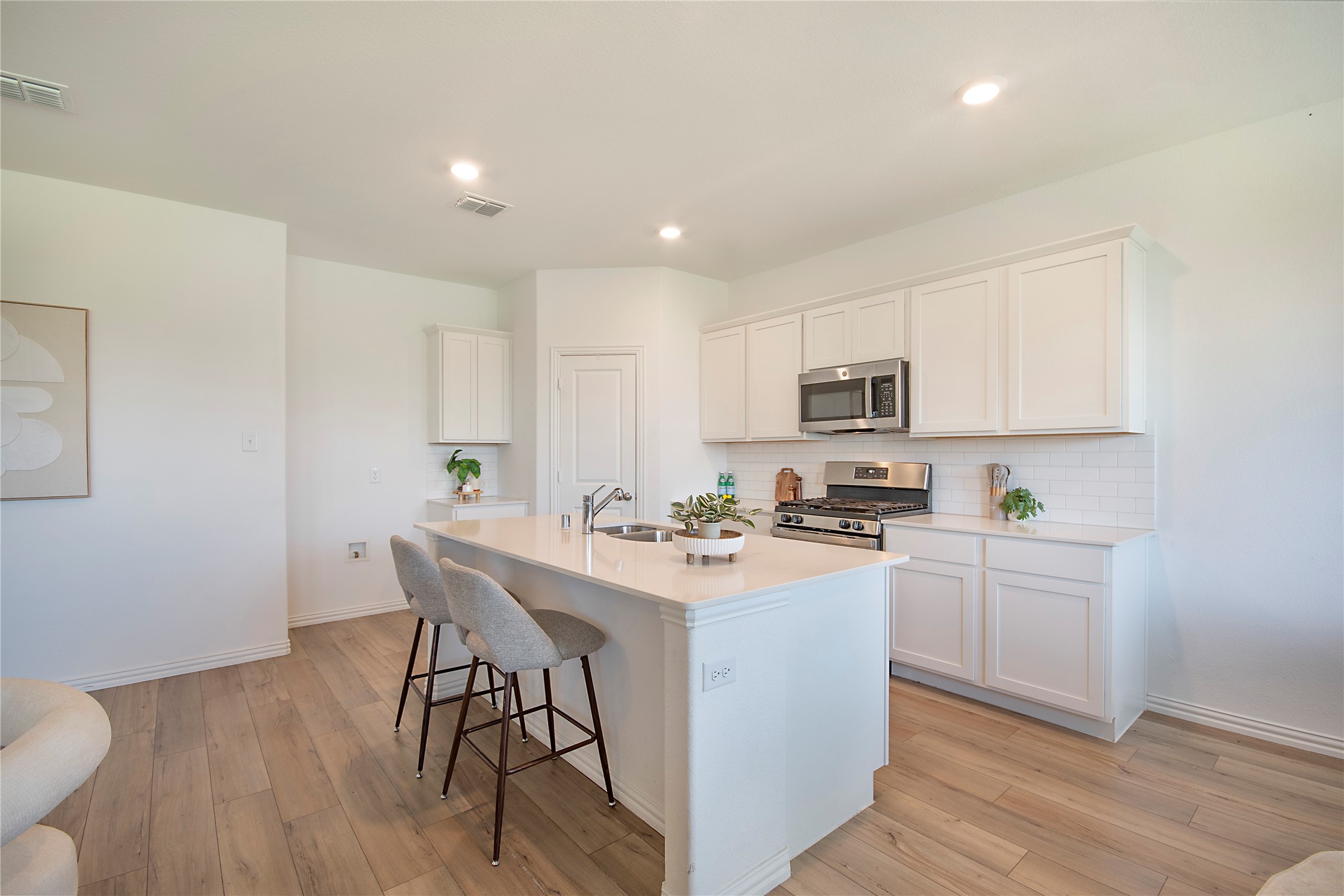 8012 Lindheimer Lane