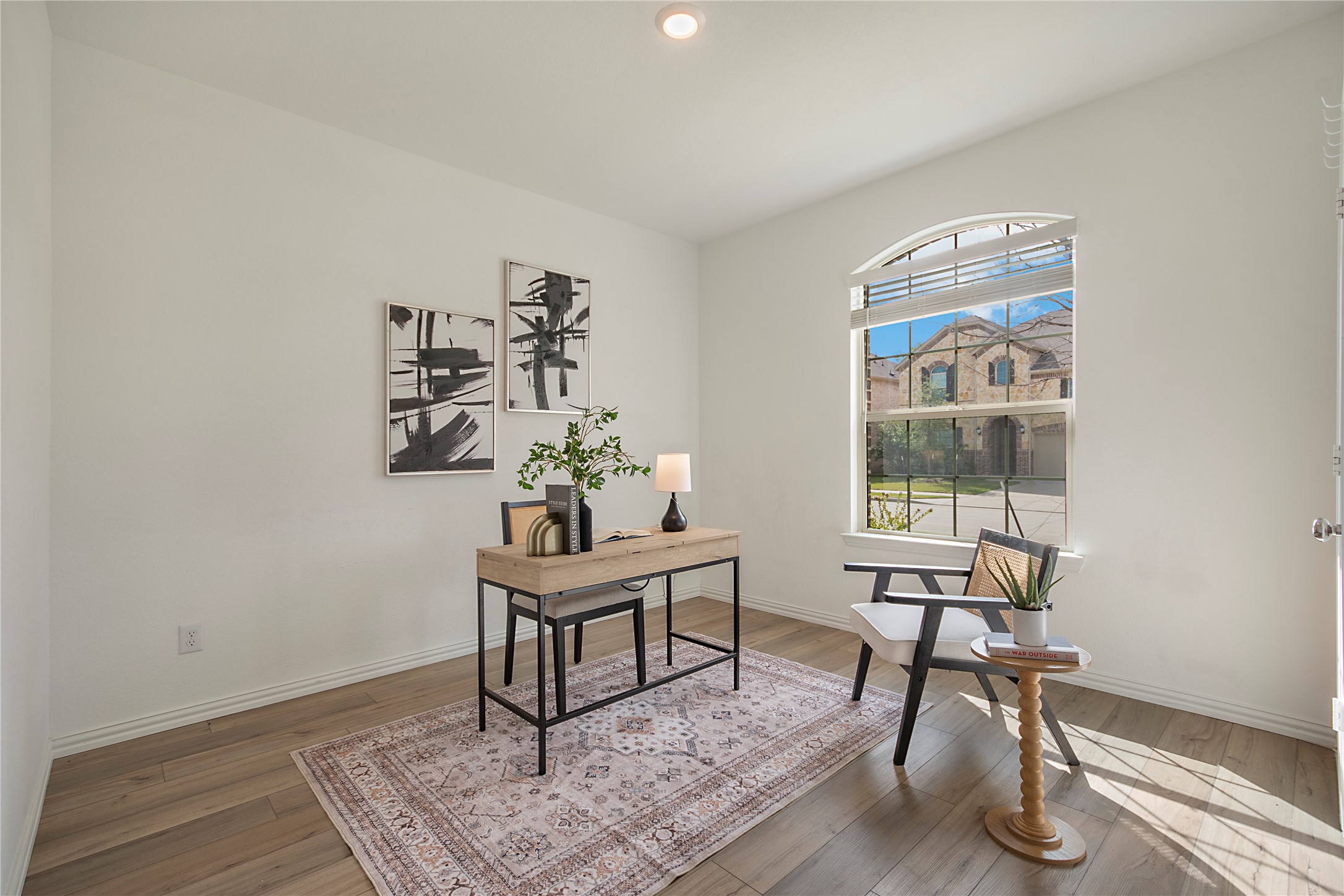8012 Lindheimer Lane