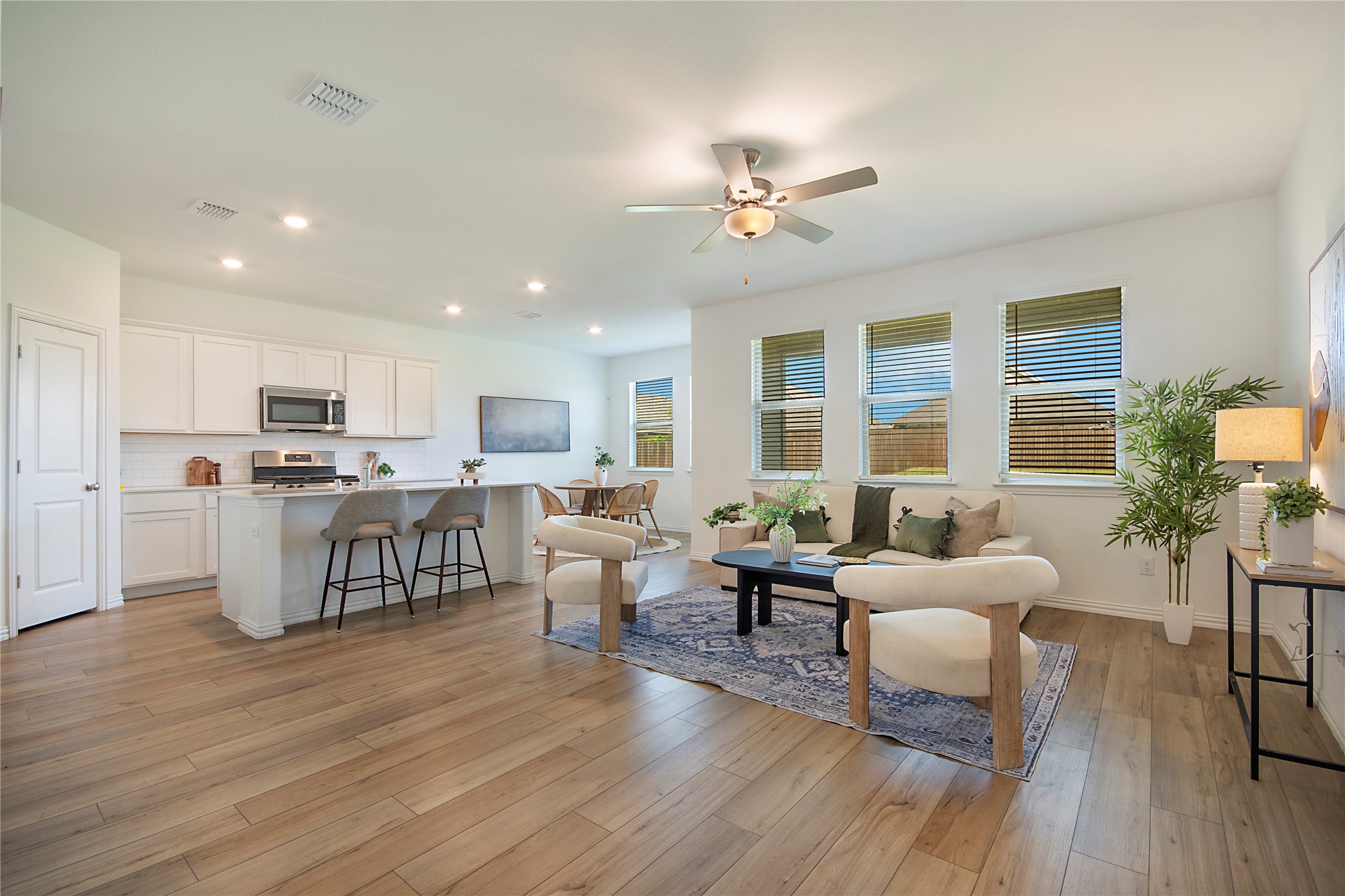 8012 Lindheimer Lane