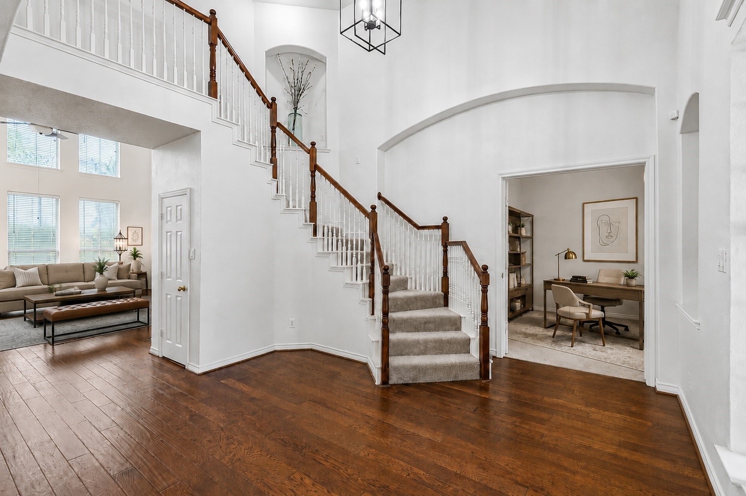 8121 Skyridge Drive