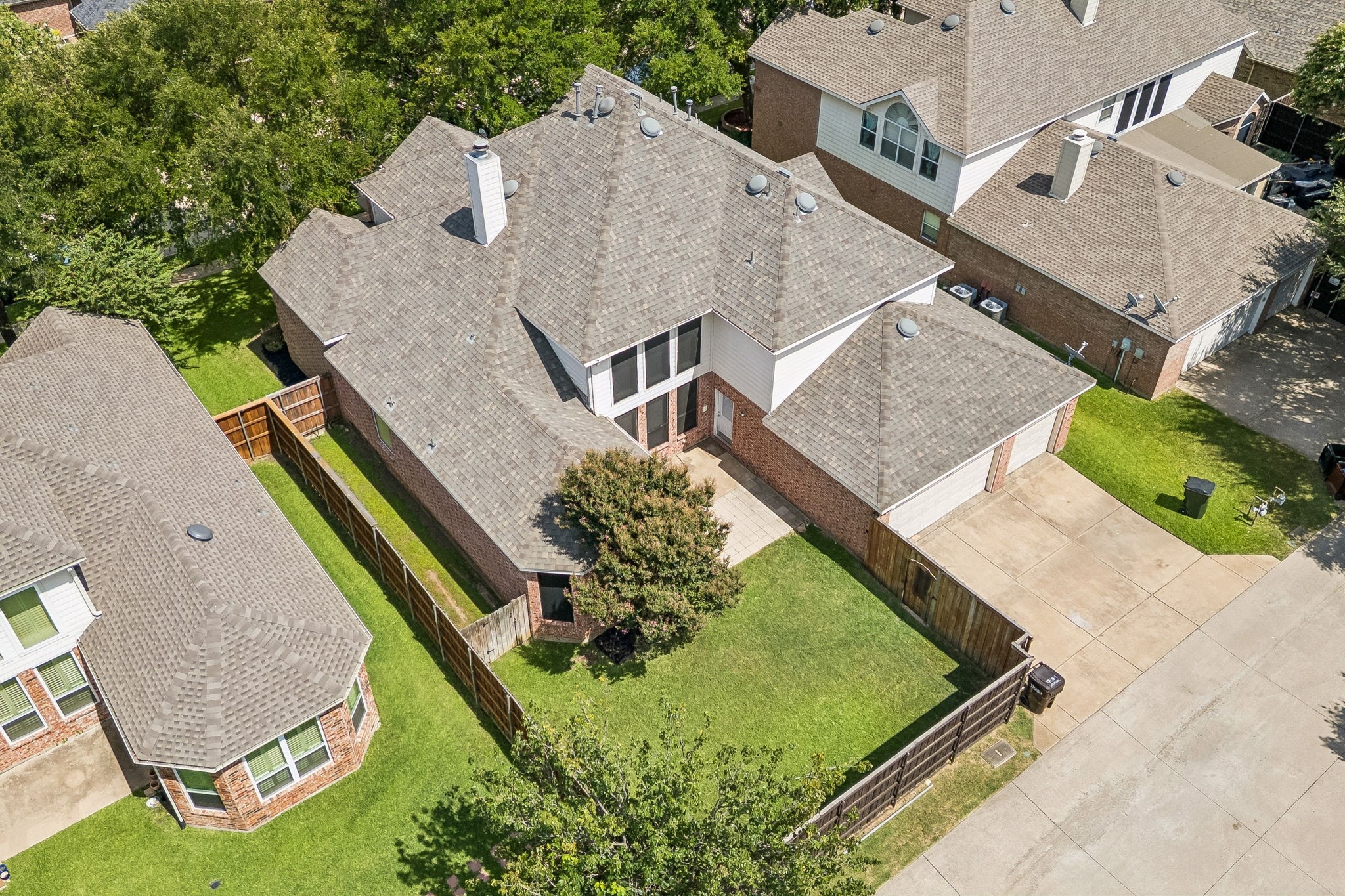 8121 Skyridge Drive