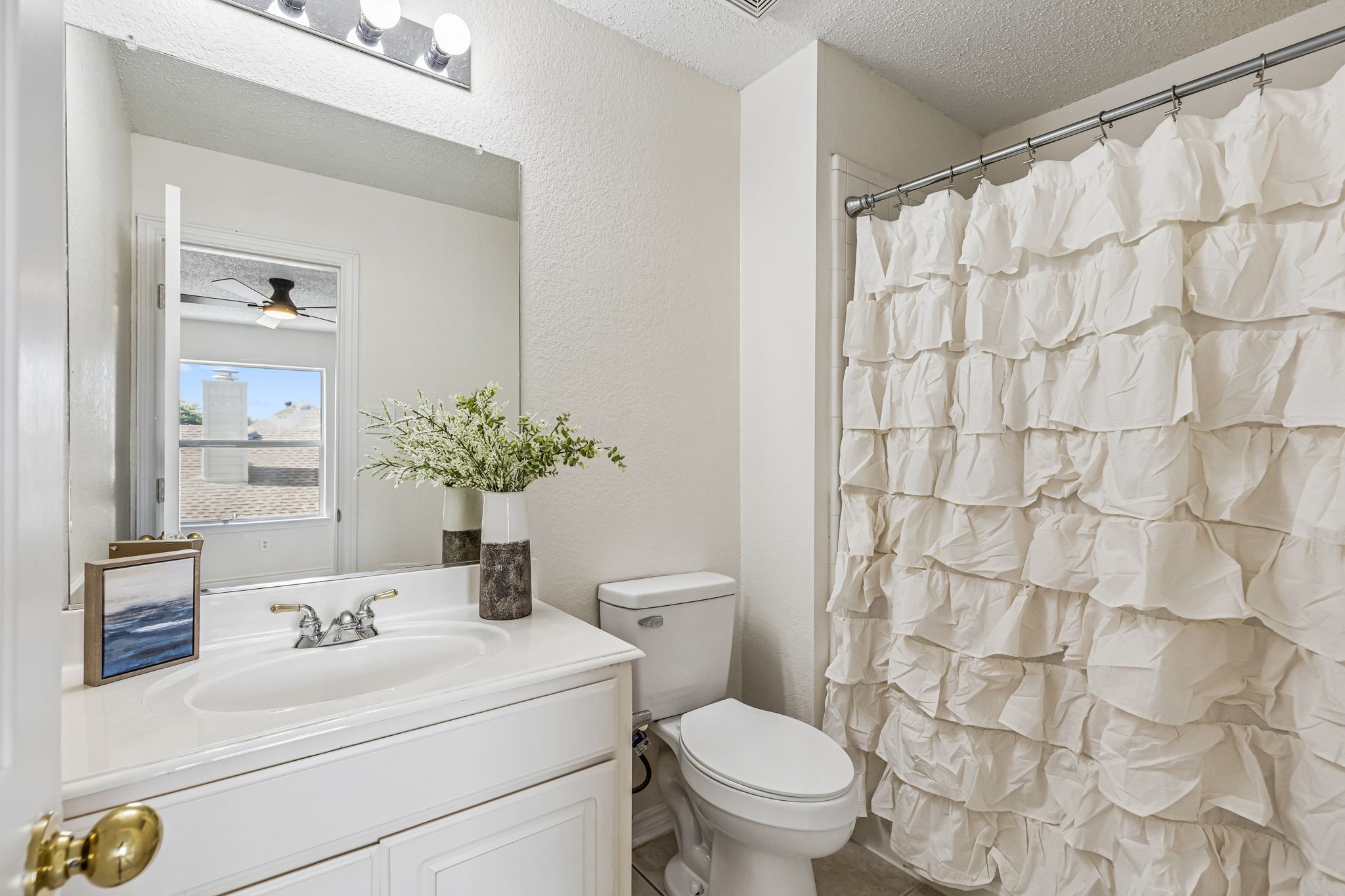 8121 Skyridge Drive