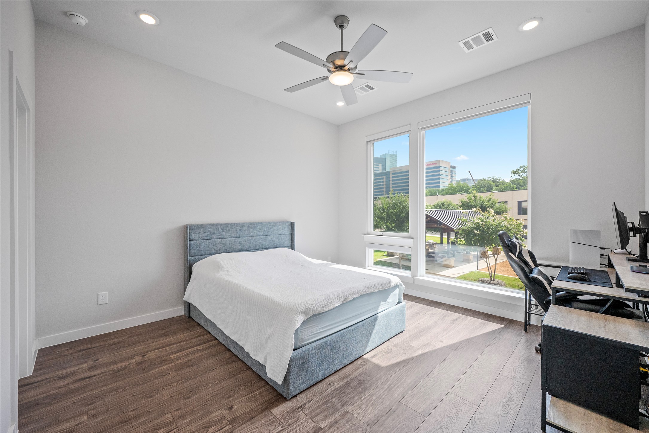 3456 Red Moon Way