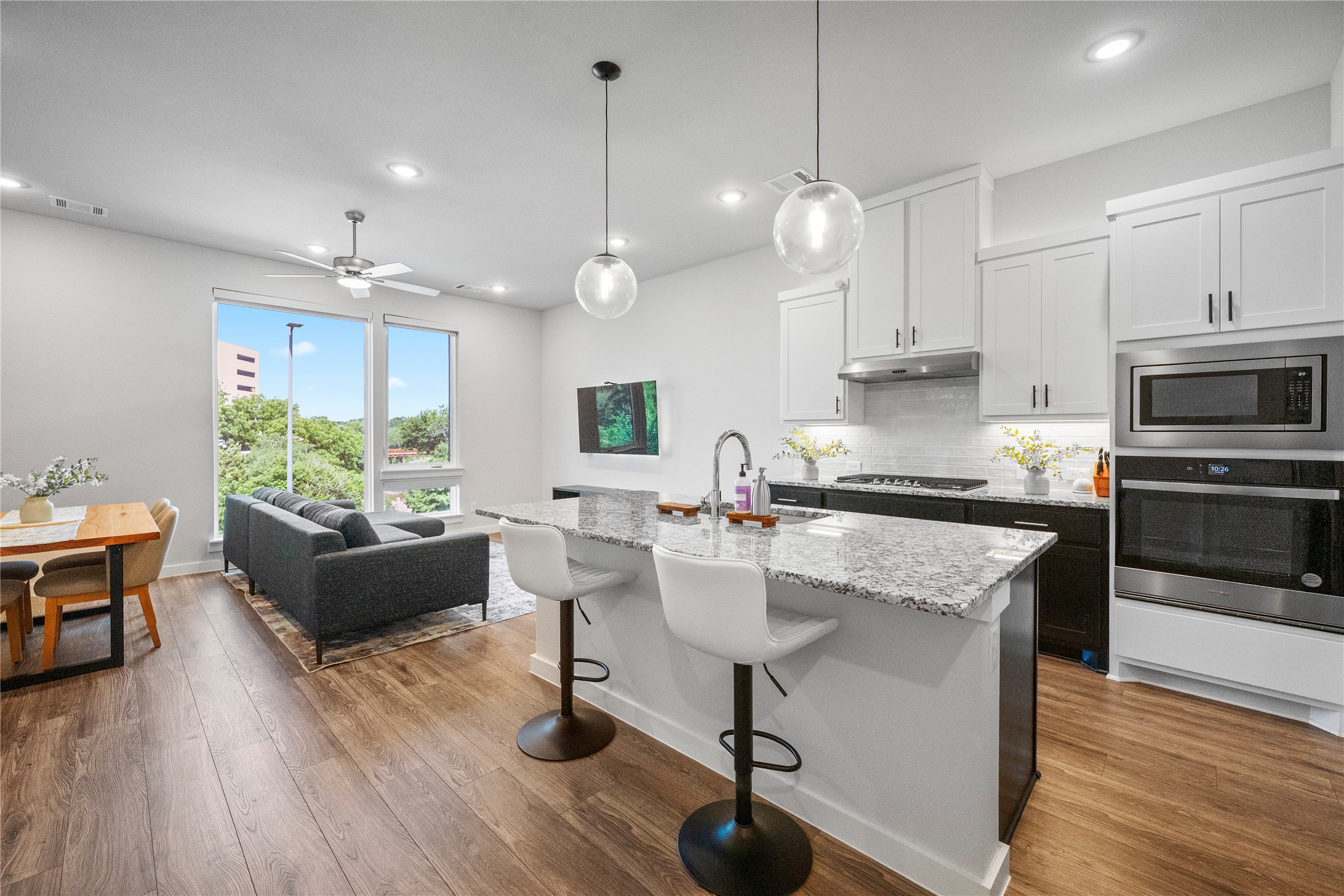3456 Red Moon Way