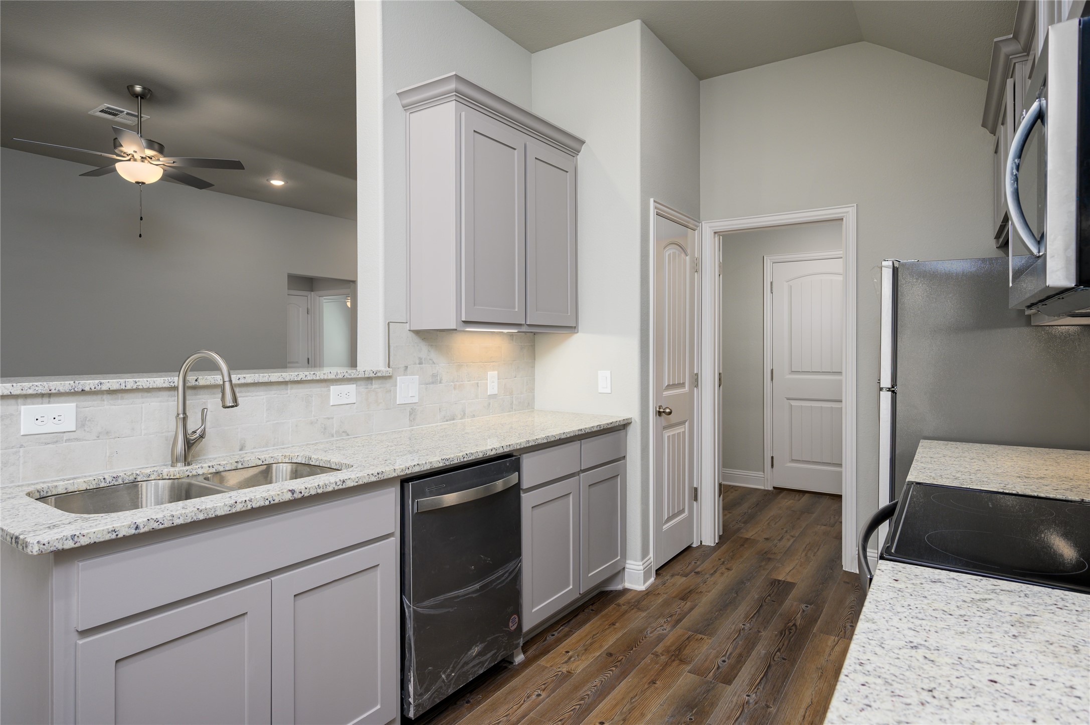 2801 Tulip Drive