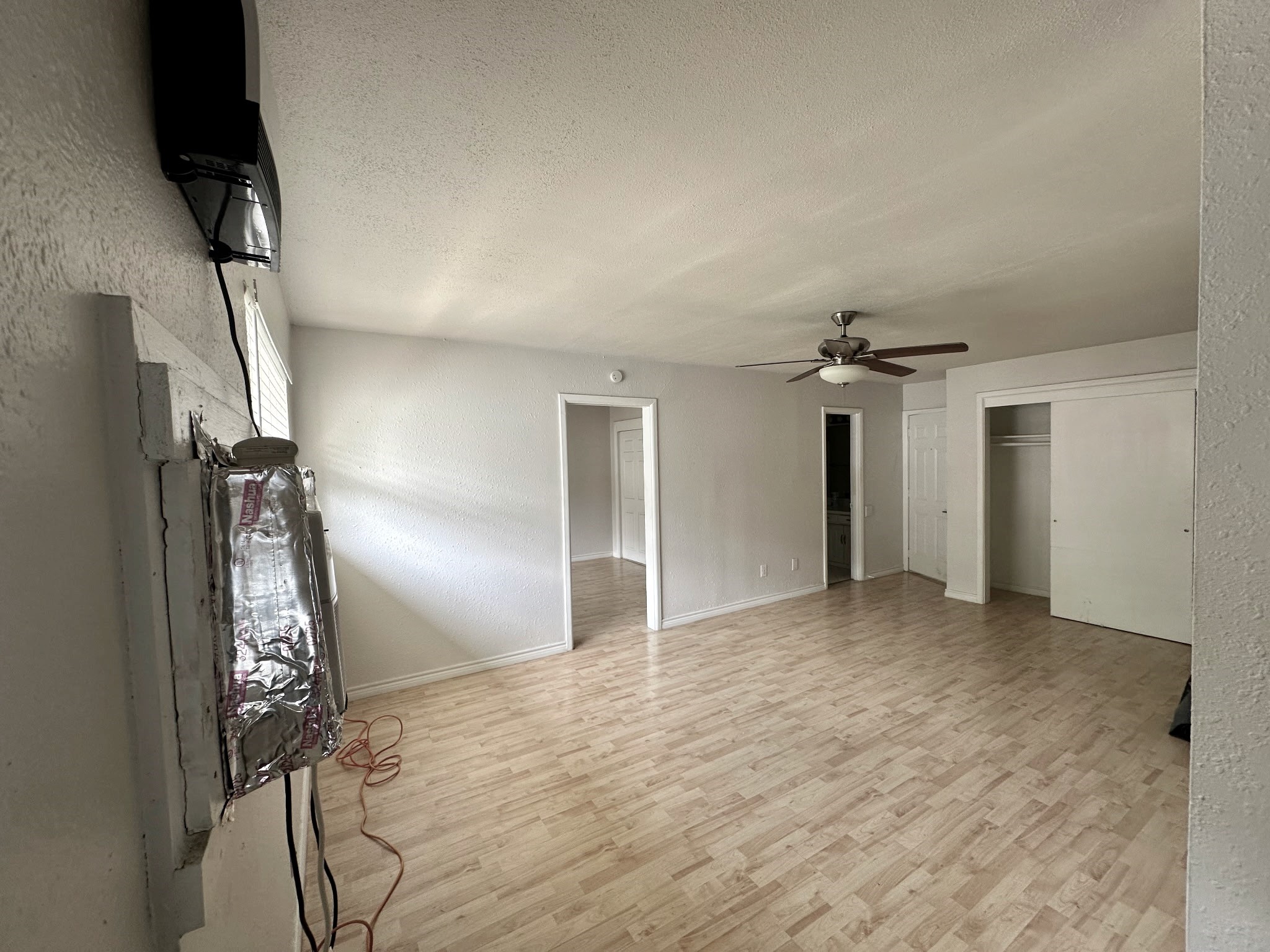 4115 Douglas 204