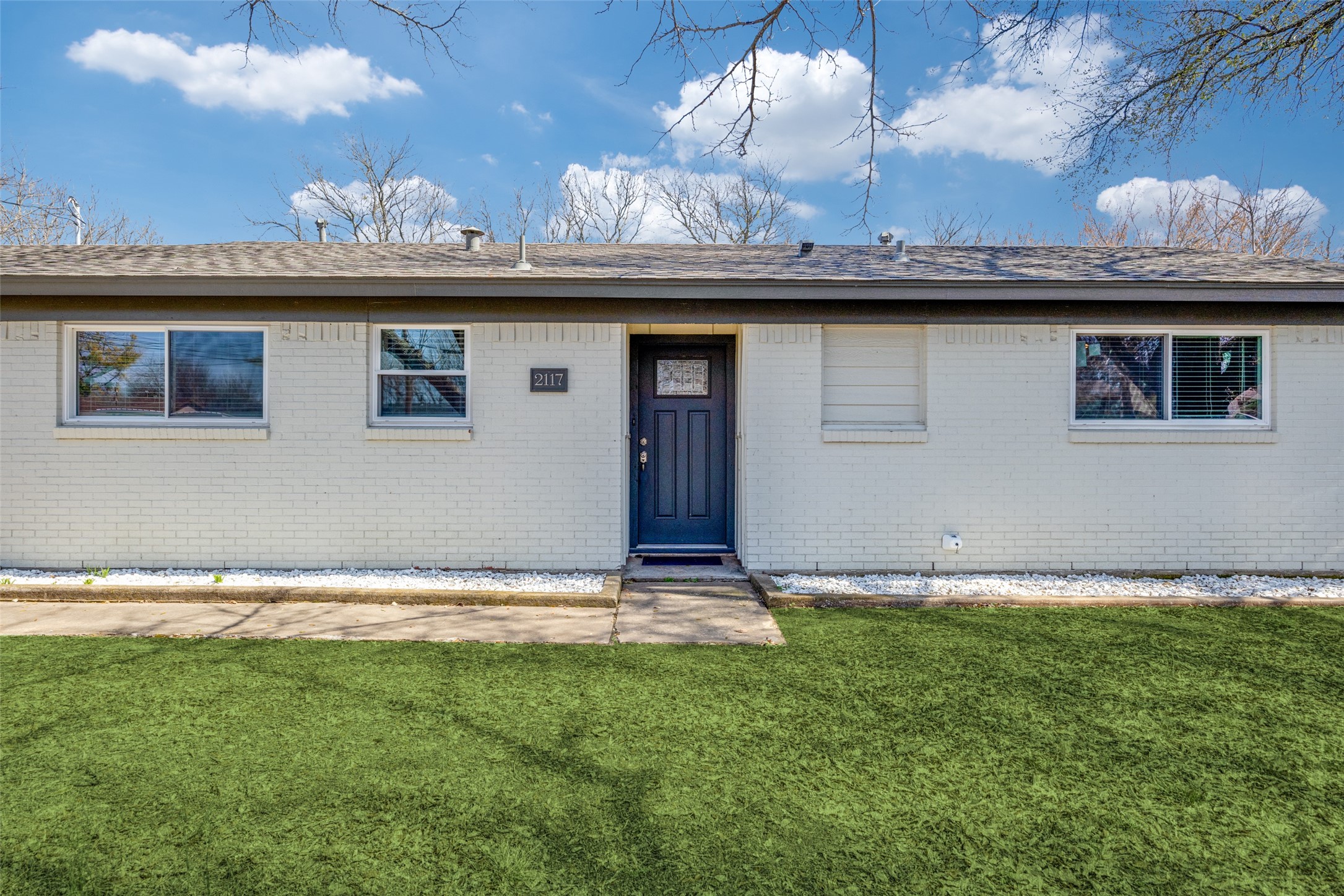 2117 N Duke Drive
