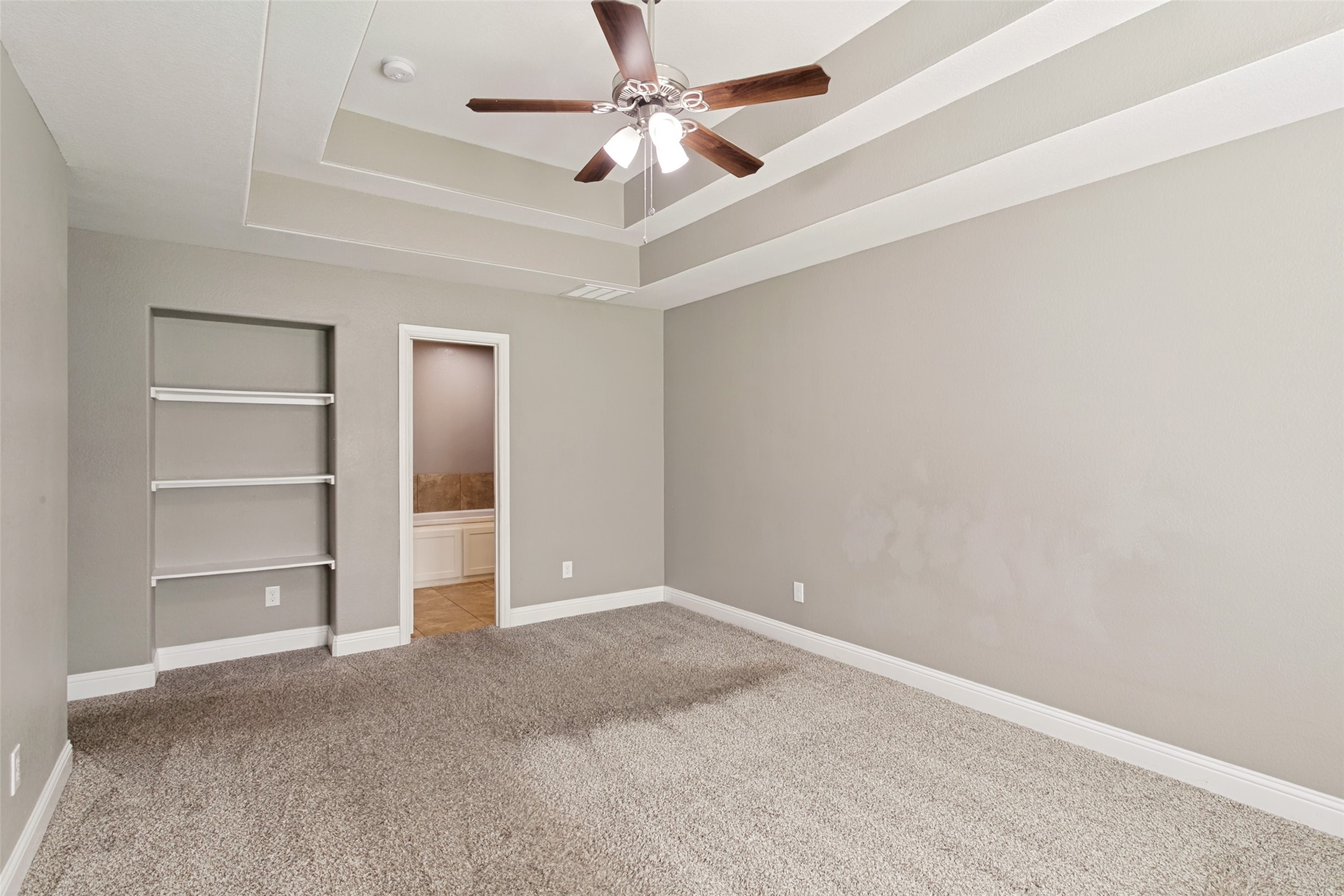 805 N Ridge Drive