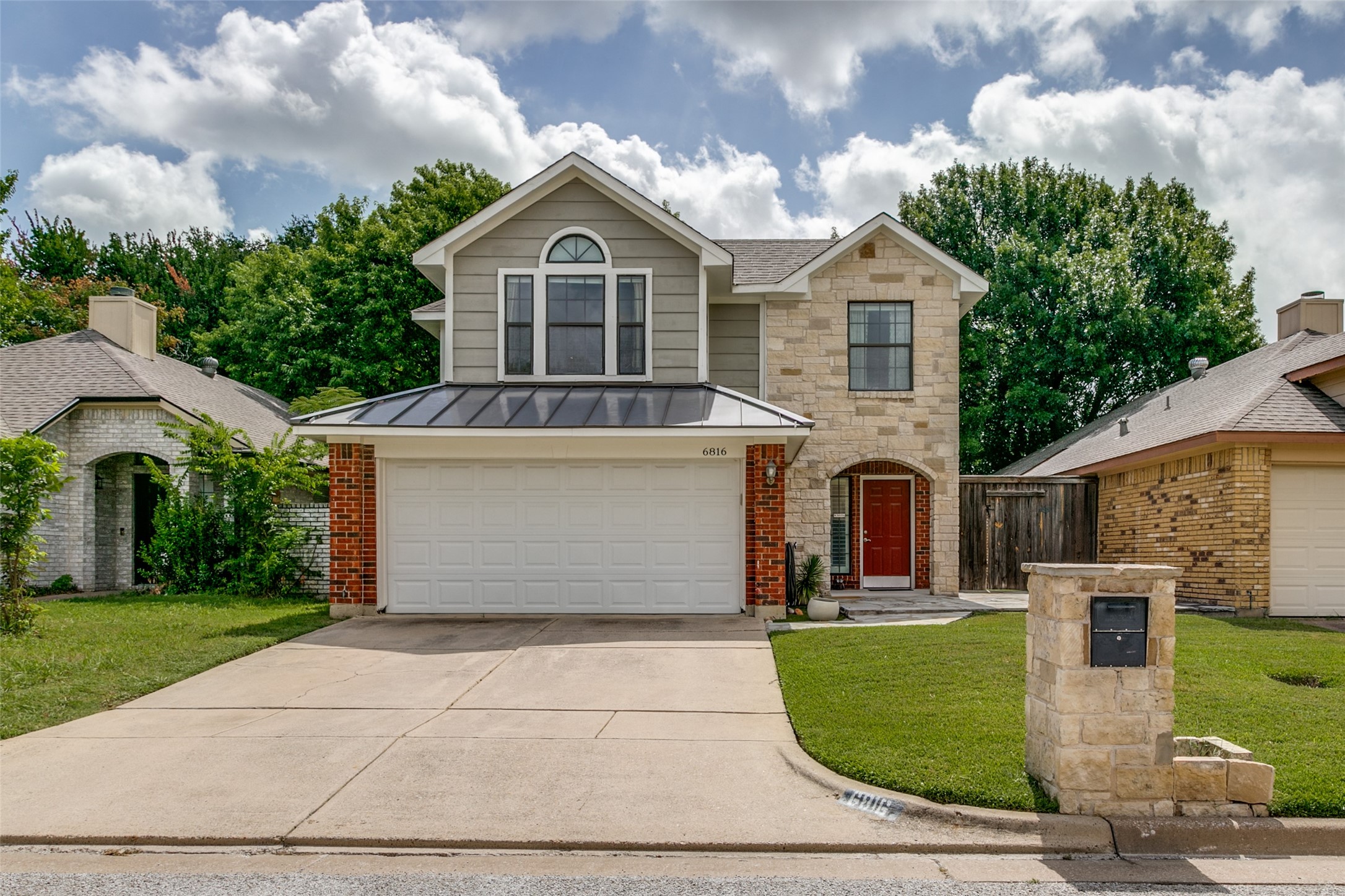 6816 Driffield Circle E