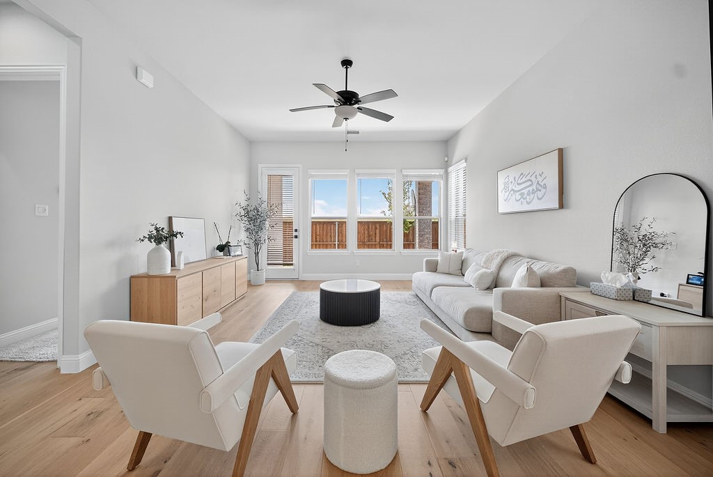 2907 Woodland Court