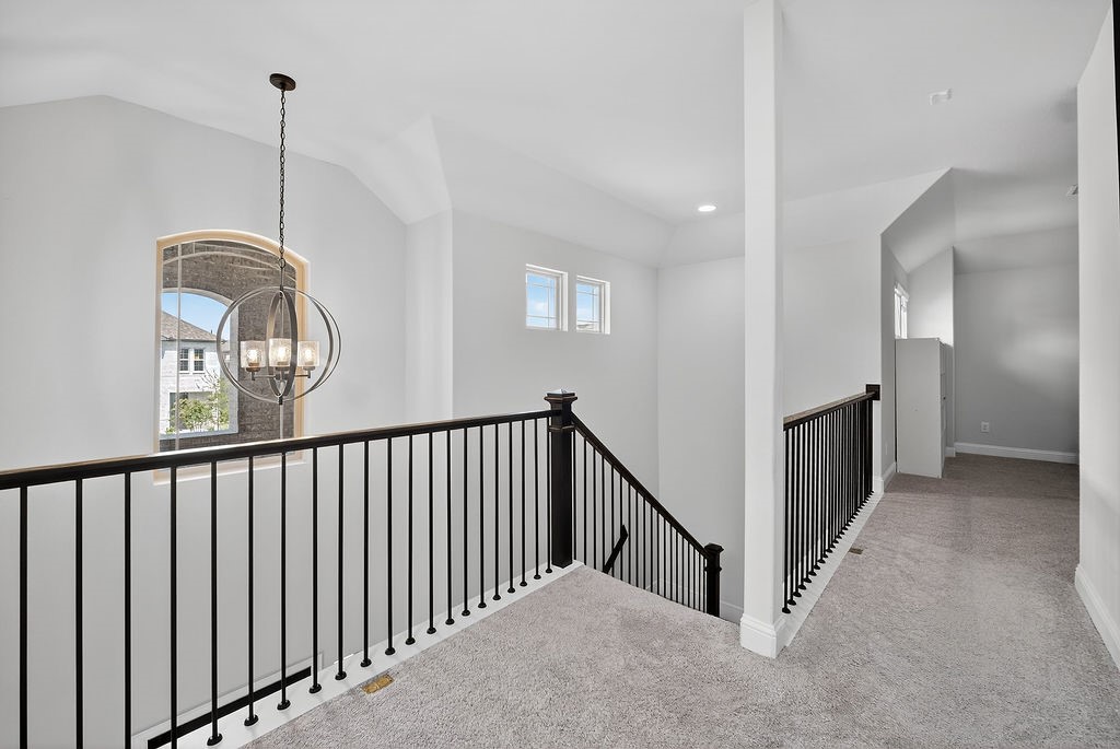 2907 Woodland Court