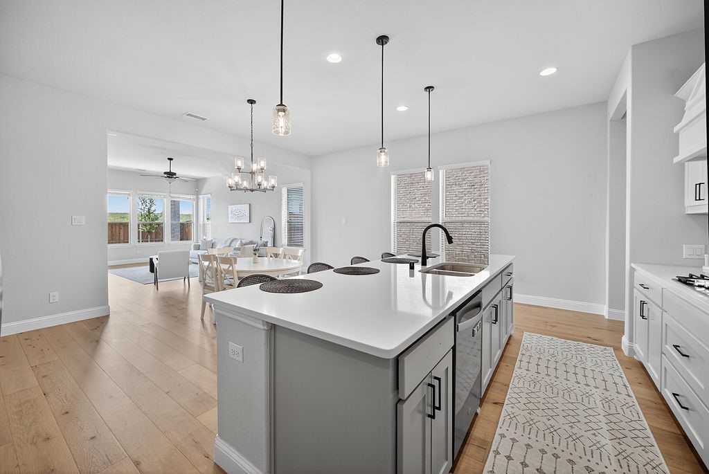 2907 Woodland Court
