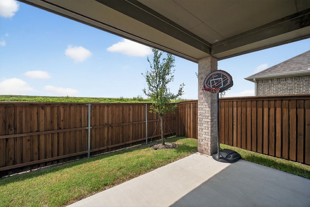 2907 Woodland Court