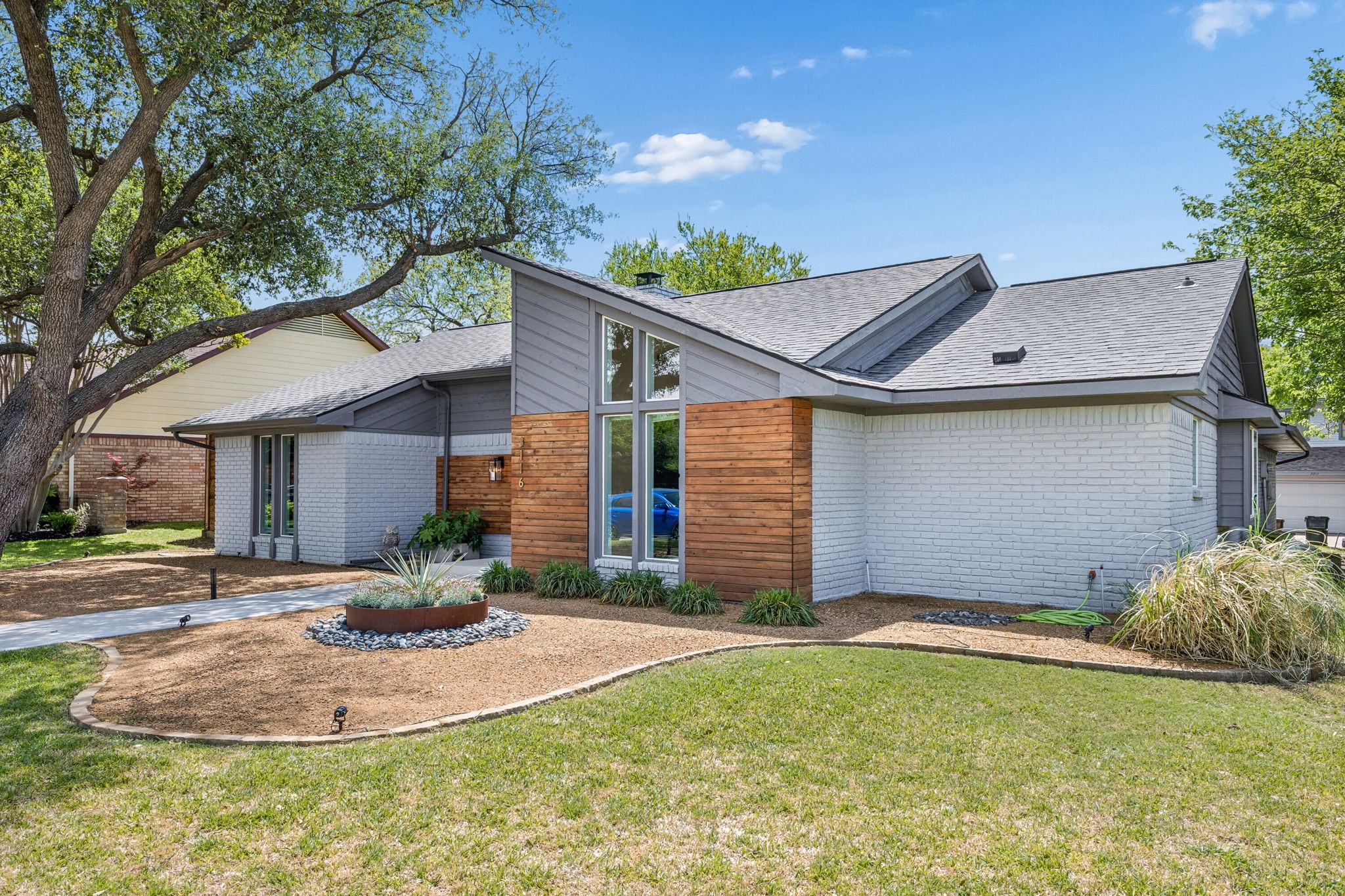 3116 Kingsbridge Drive