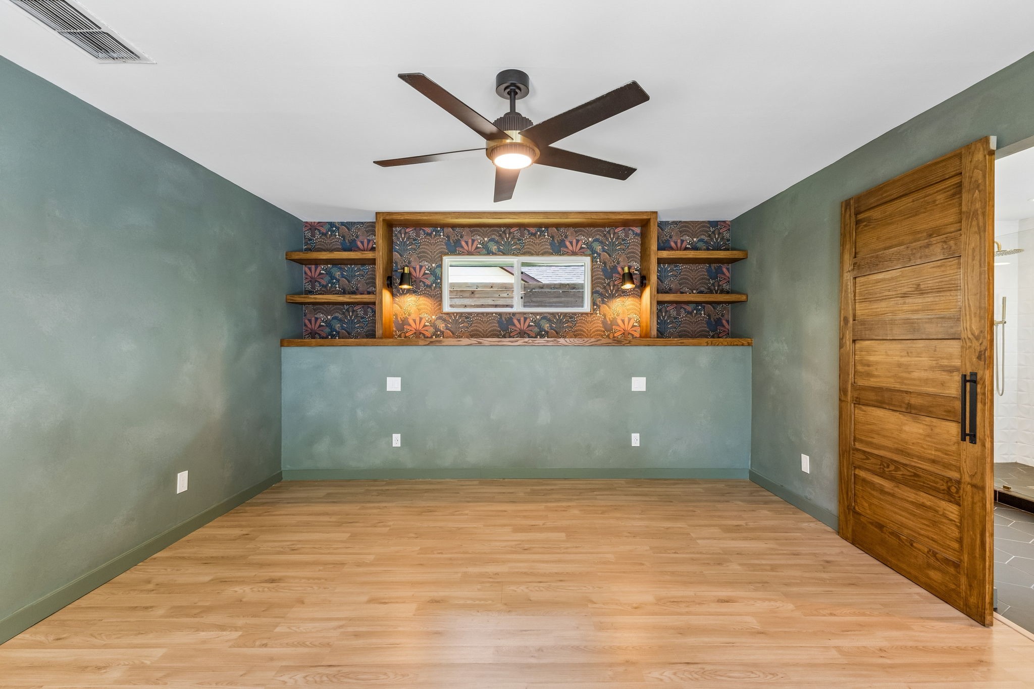 3116 Kingsbridge Drive