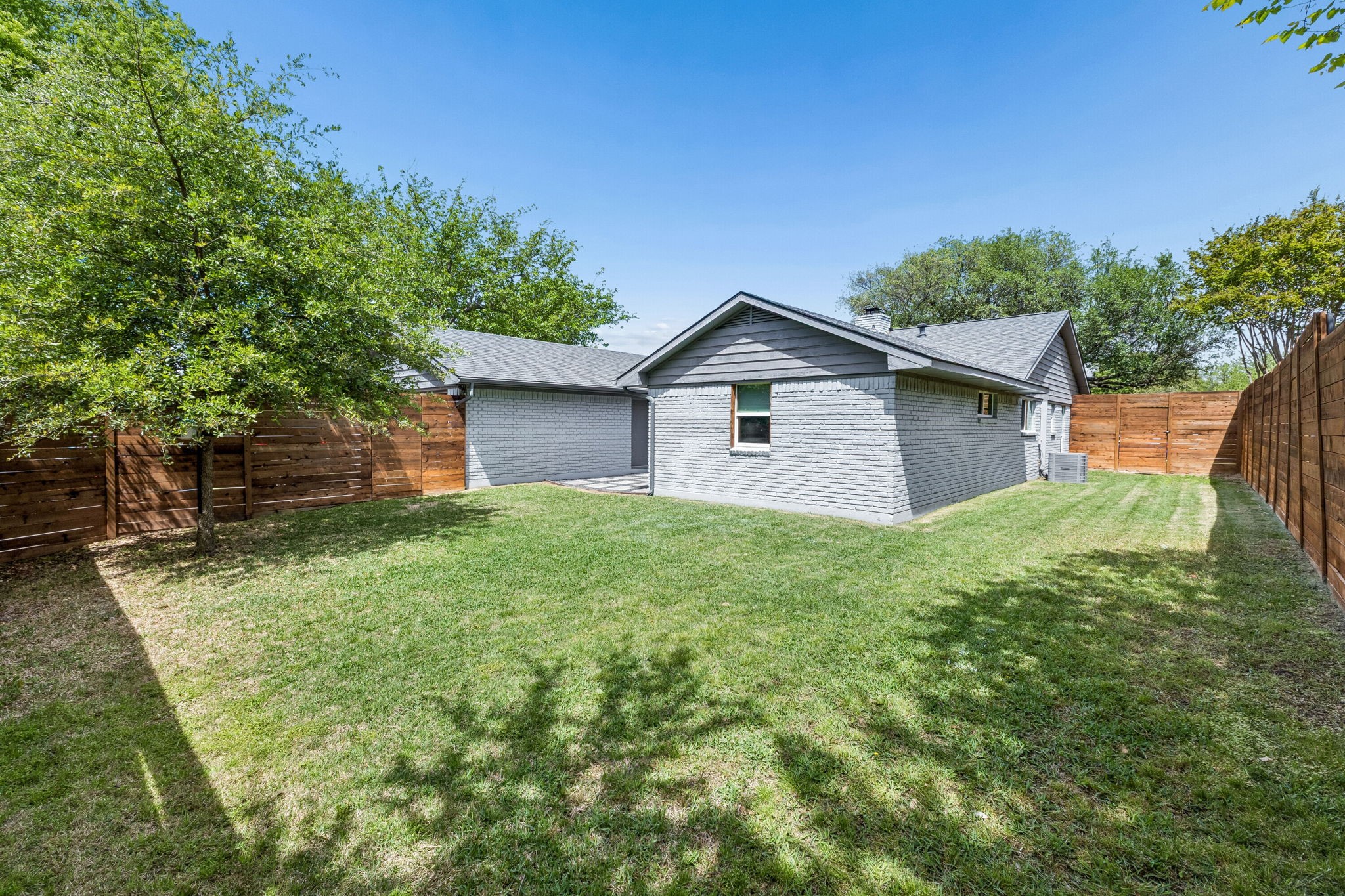 3116 Kingsbridge Drive