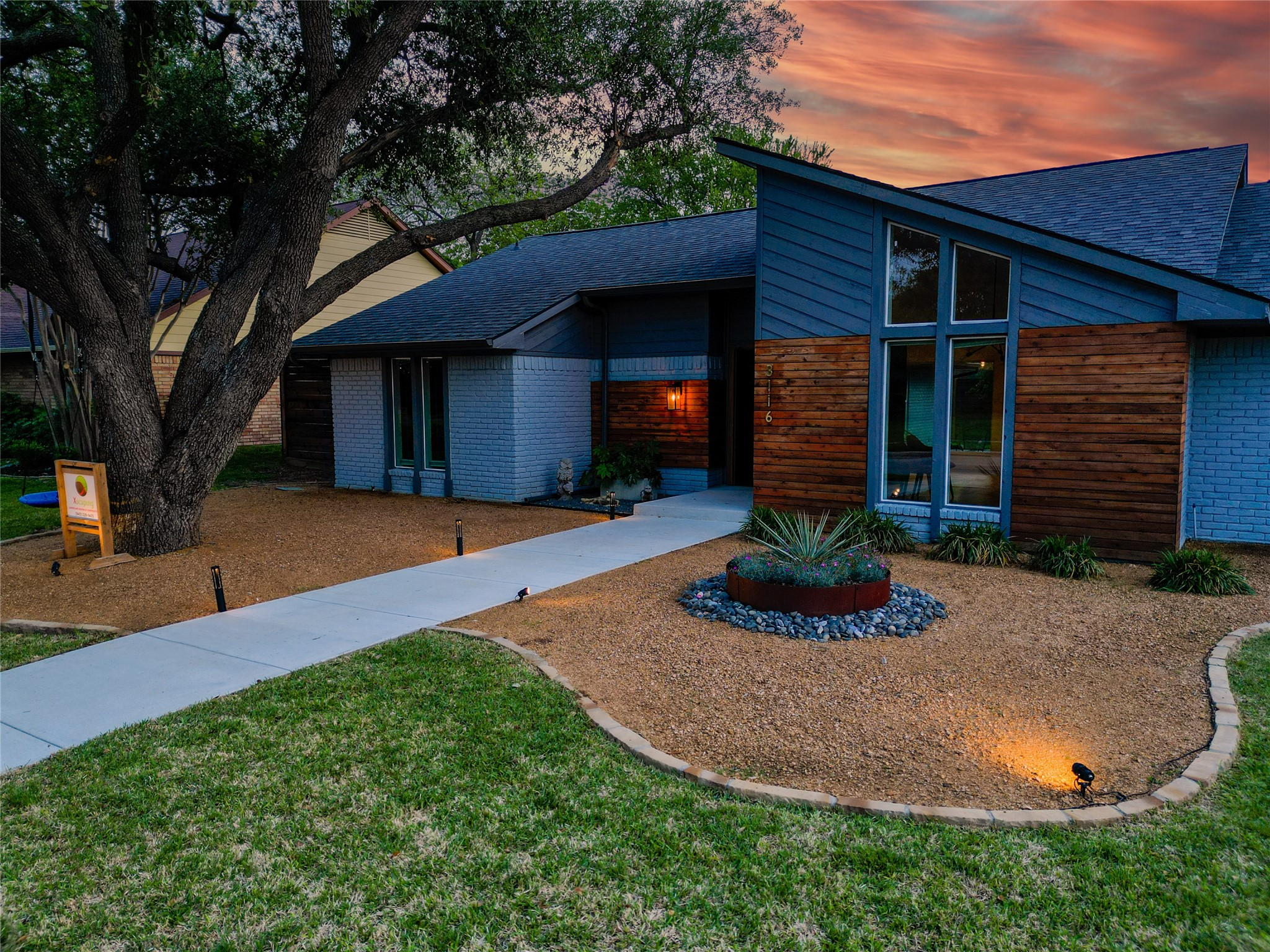 3116 Kingsbridge Drive