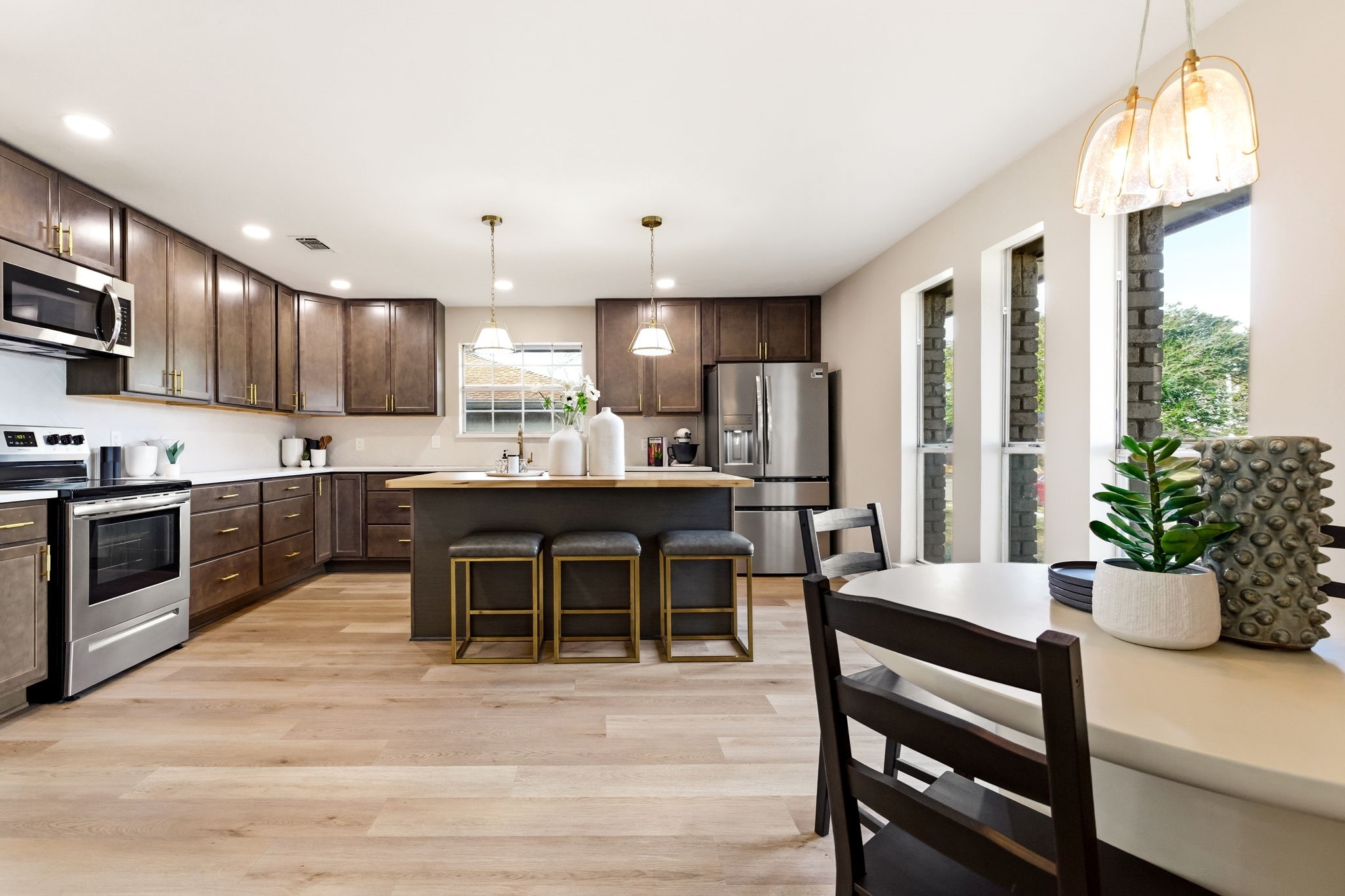 2341 Monticello Circle
