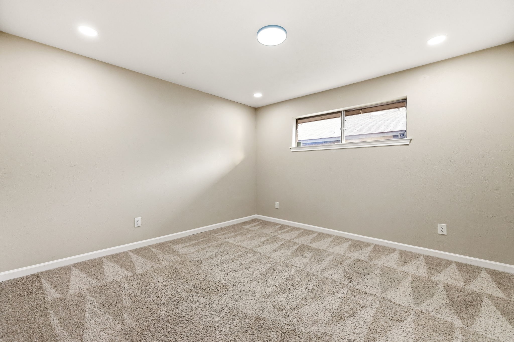 2341 Monticello Circle