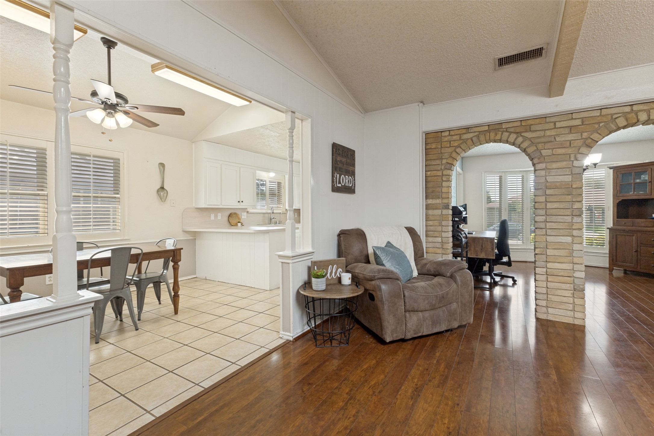 2512 Evergreen Drive