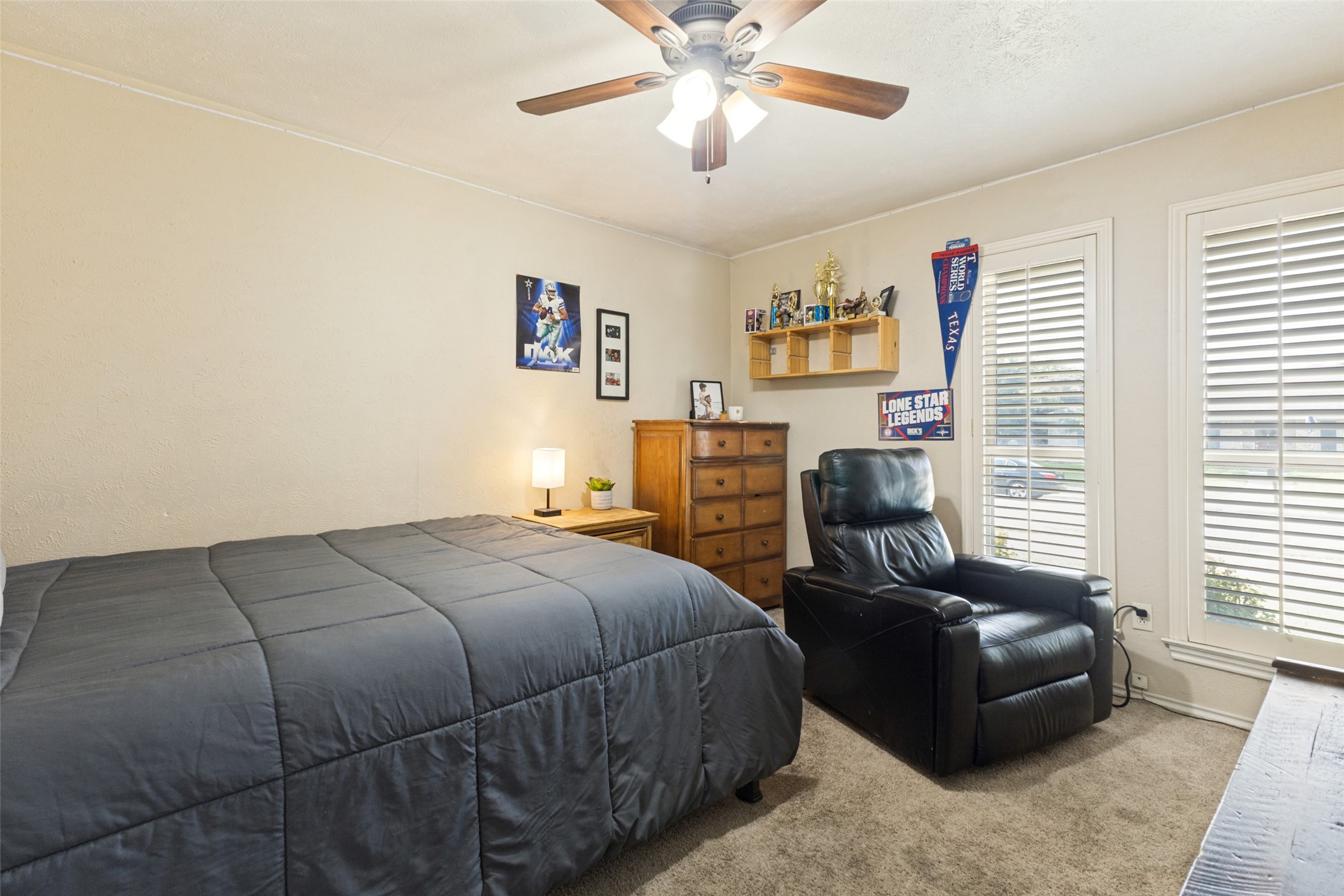 2512 Evergreen Drive