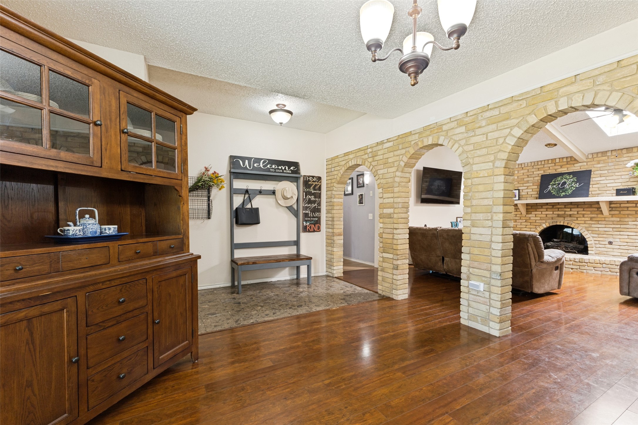 2512 Evergreen Drive