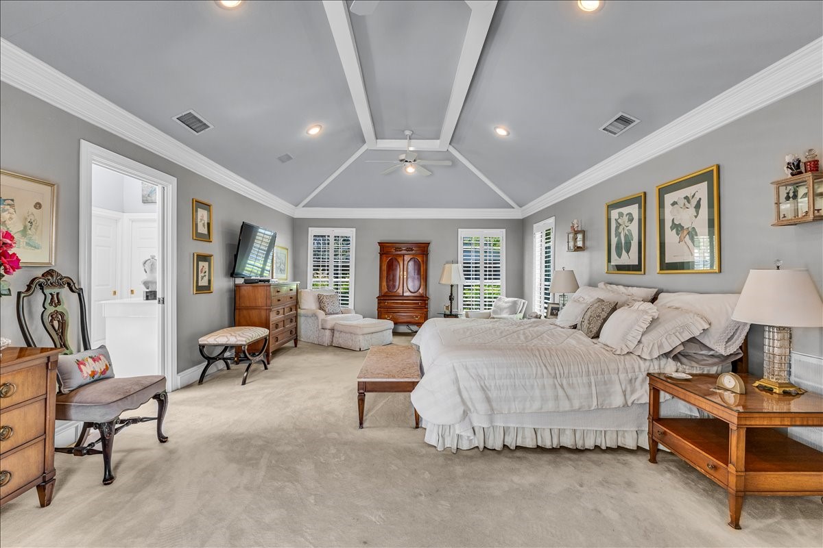 1609 Lake Hill Lane