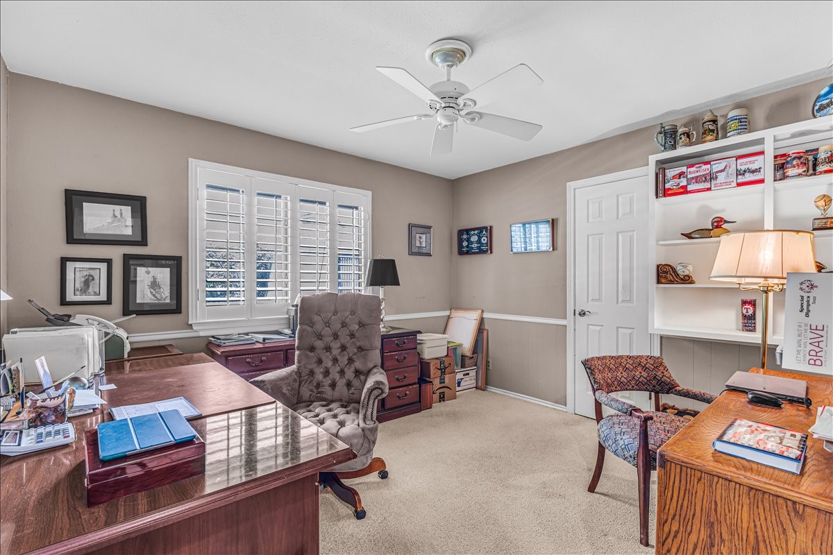 1609 Lake Hill Lane