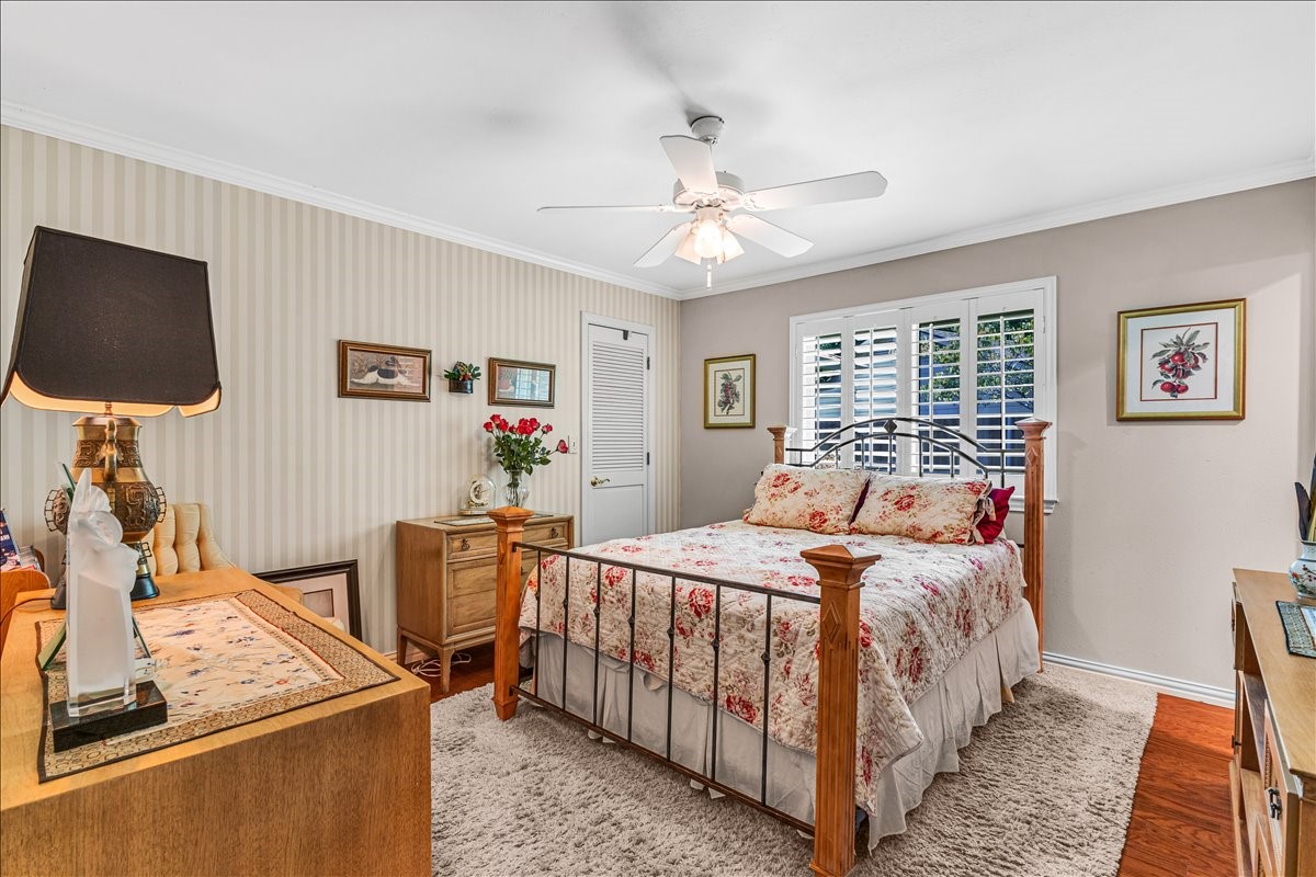 1609 Lake Hill Lane