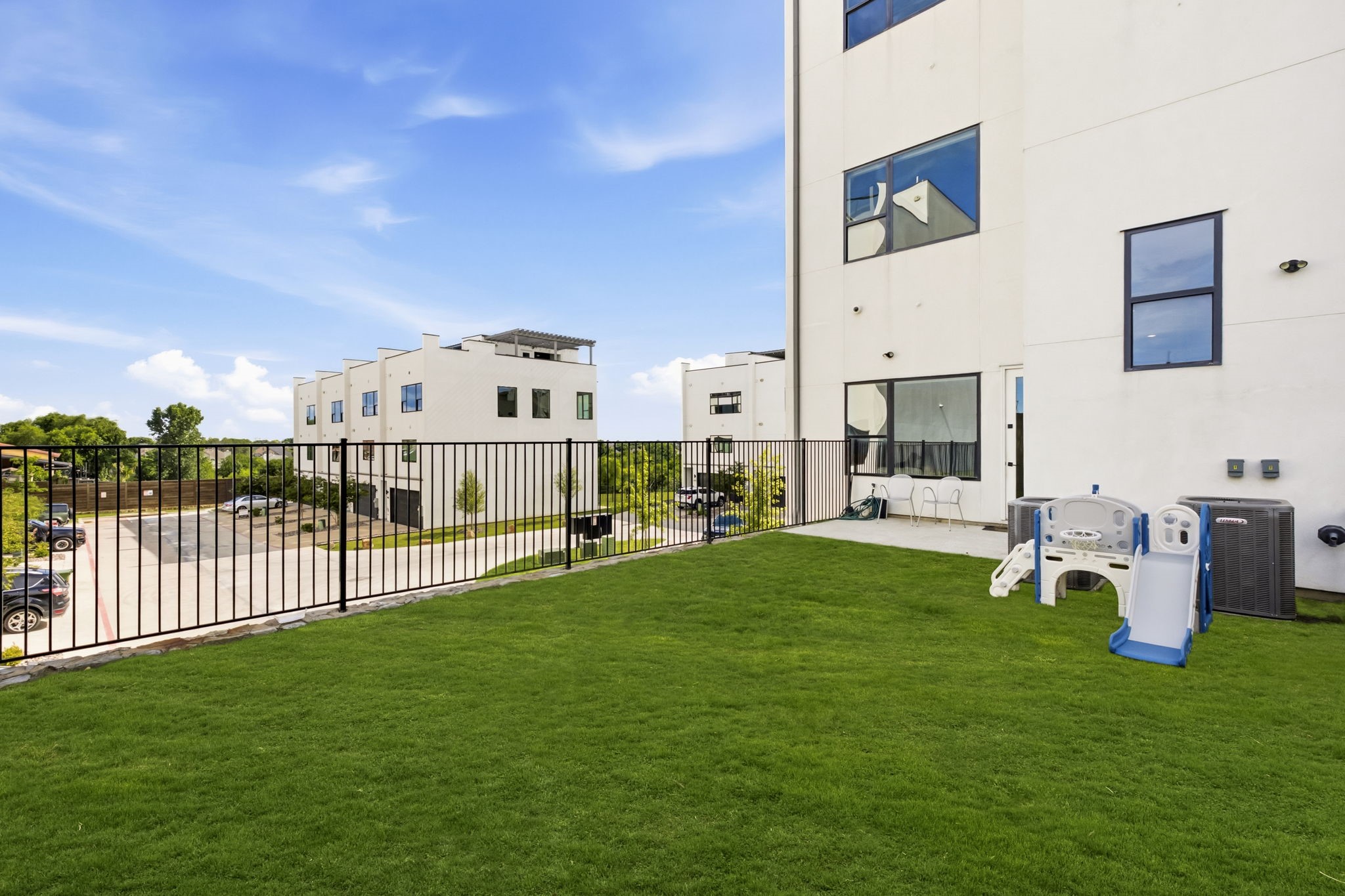 4928 Blaynes Road