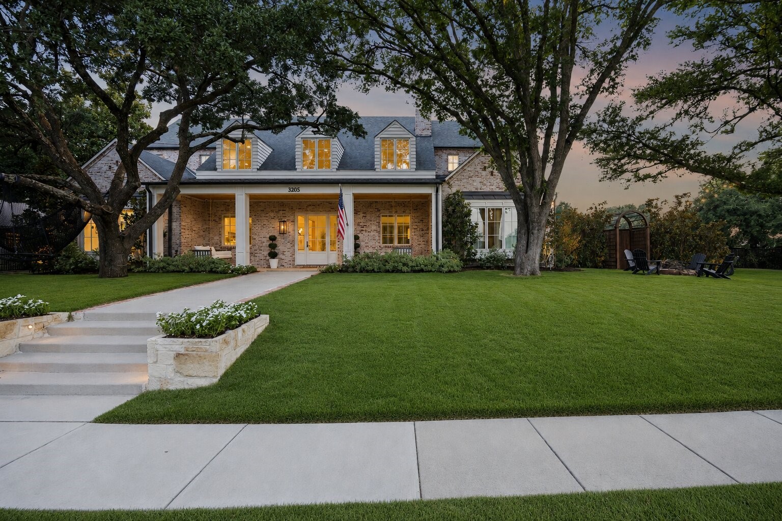3205 Canyon Creek Drive