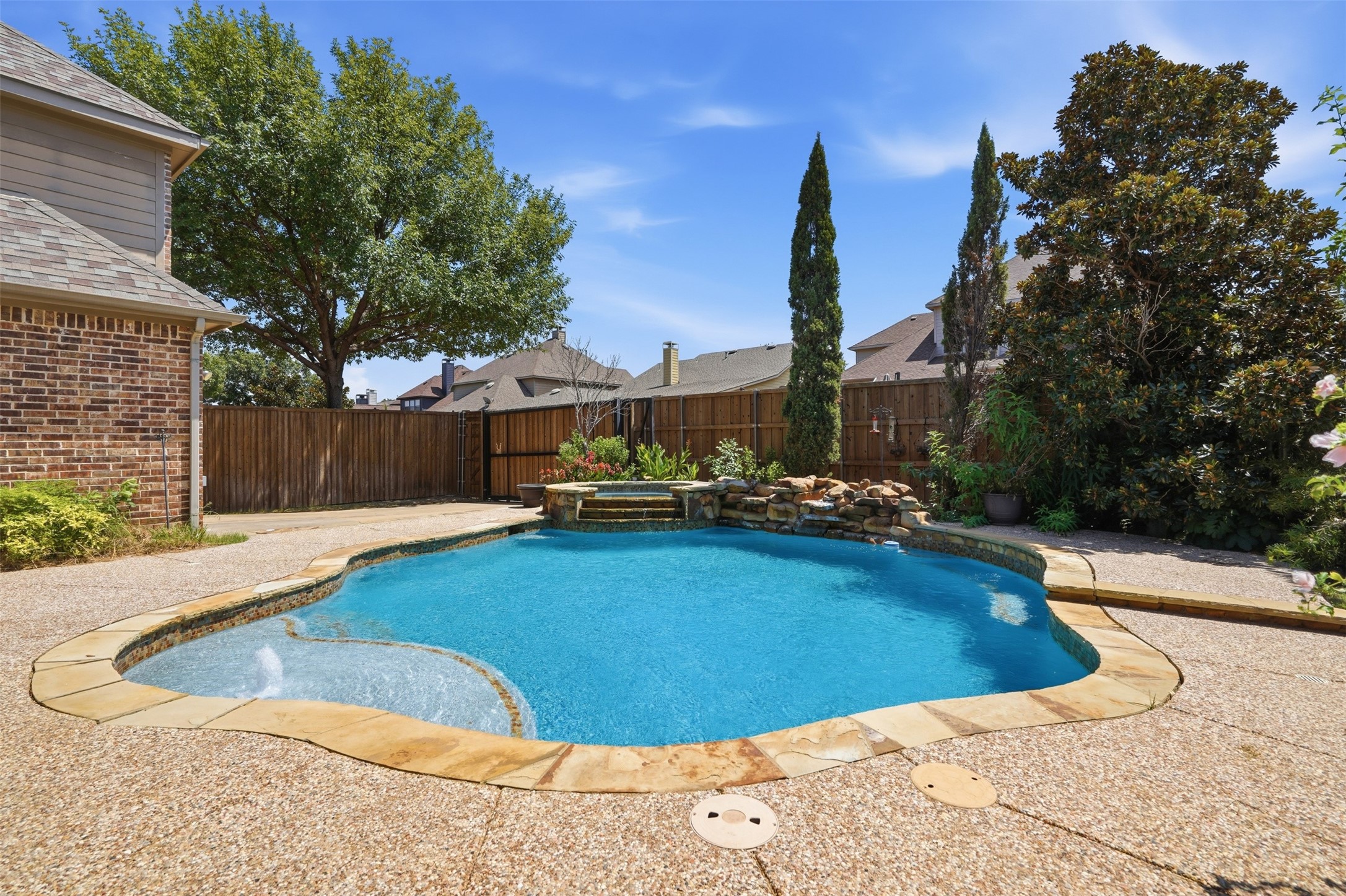 2310 Queen Morgan Lane