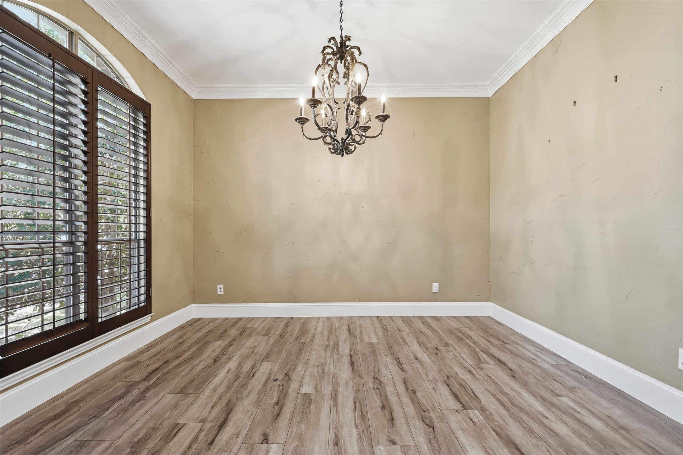 2310 Queen Morgan Lane