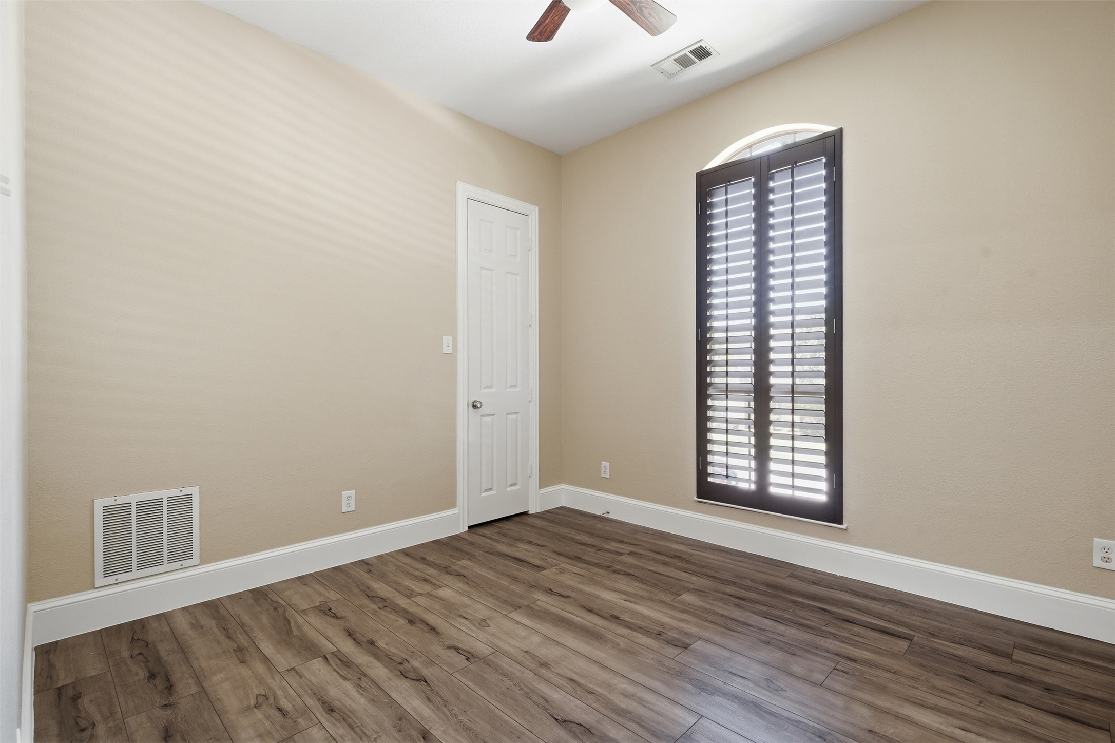 2310 Queen Morgan Lane