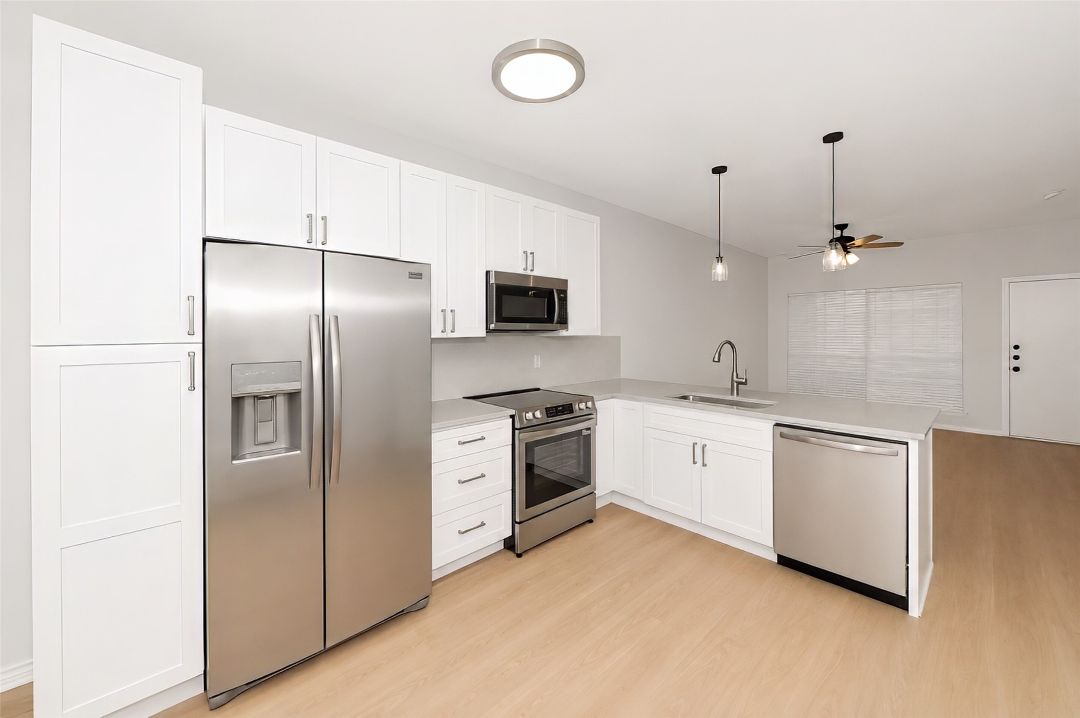 12921 Abrams Road 403