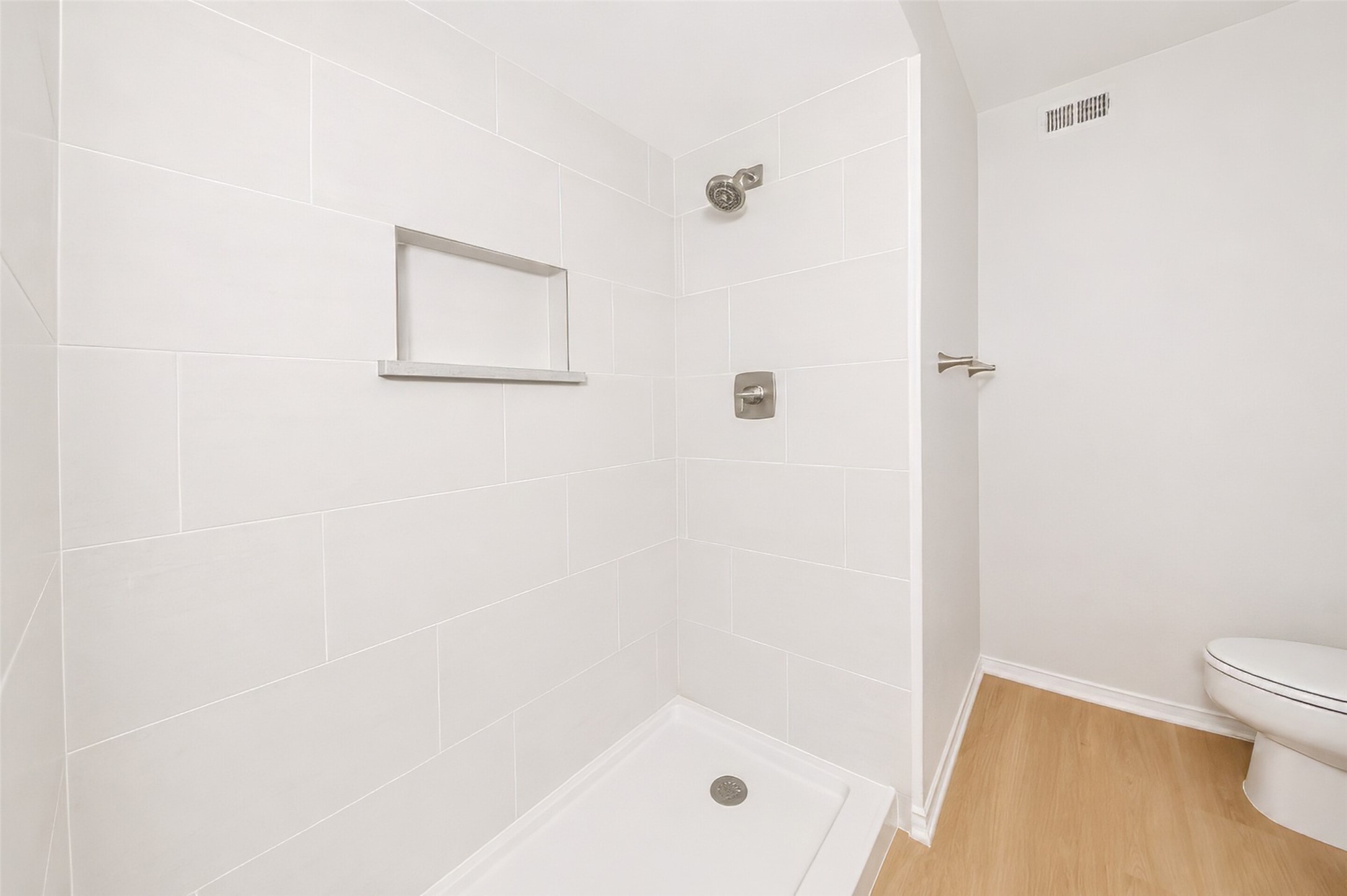 12921 Abrams Road 403