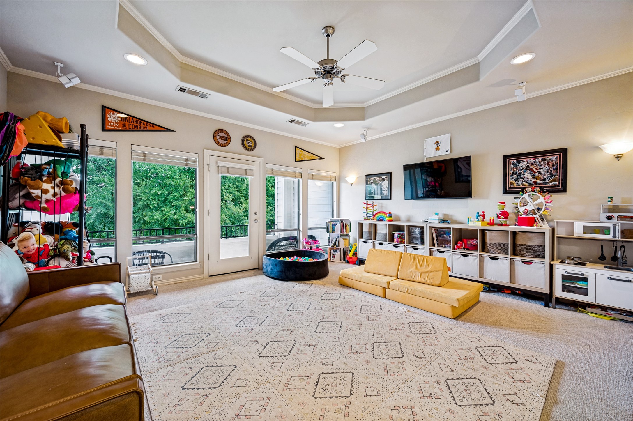 5902 Arrowhead Drive